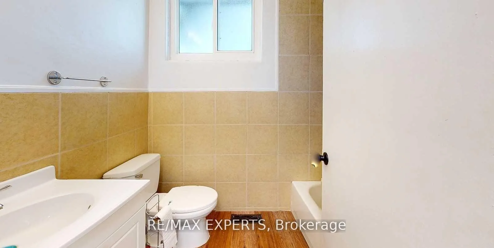 Photo 8 of 153 Ward Avenue, Hamilton, Ainslie Wood — HOMEH