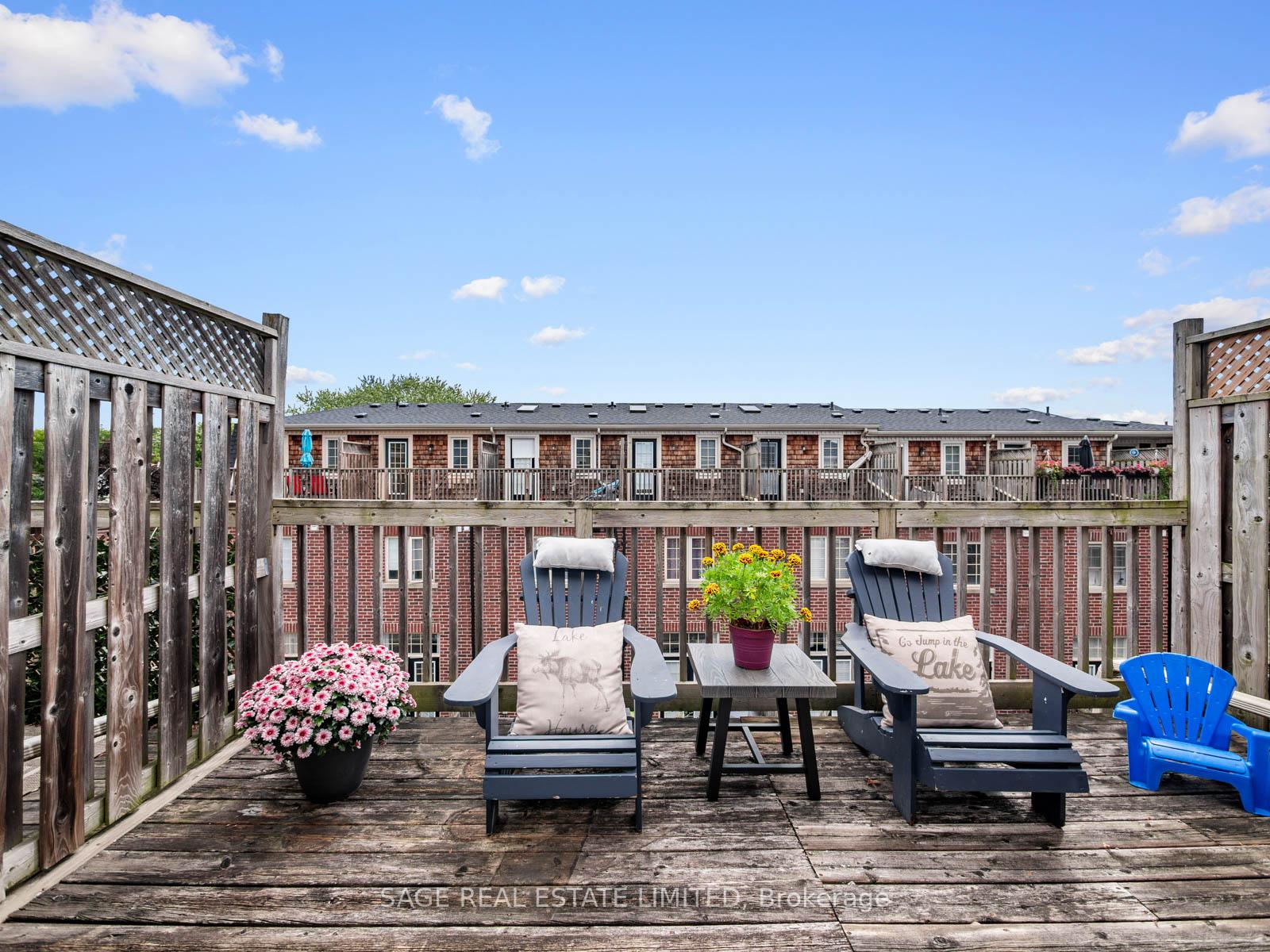 Photo 26 of 31 Tompkins Mews, Toronto, The Beaches — HOMEH