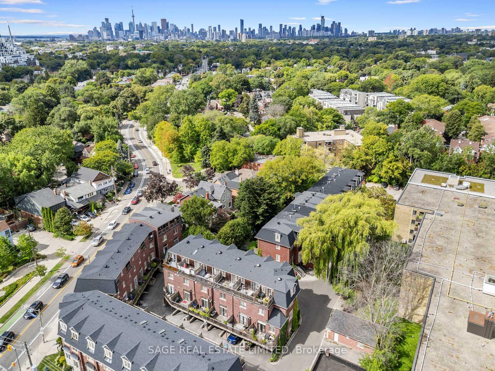 Photo 28 of 31 Tompkins Mews, Toronto, The Beaches — HOMEH