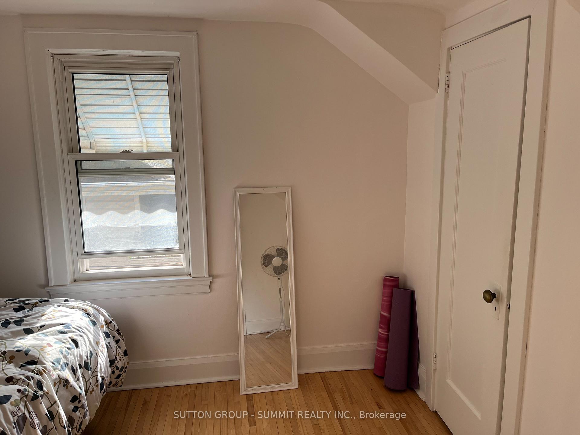 Photo 44 of 112 Devonshire Avenue, London, South G — HOMEH