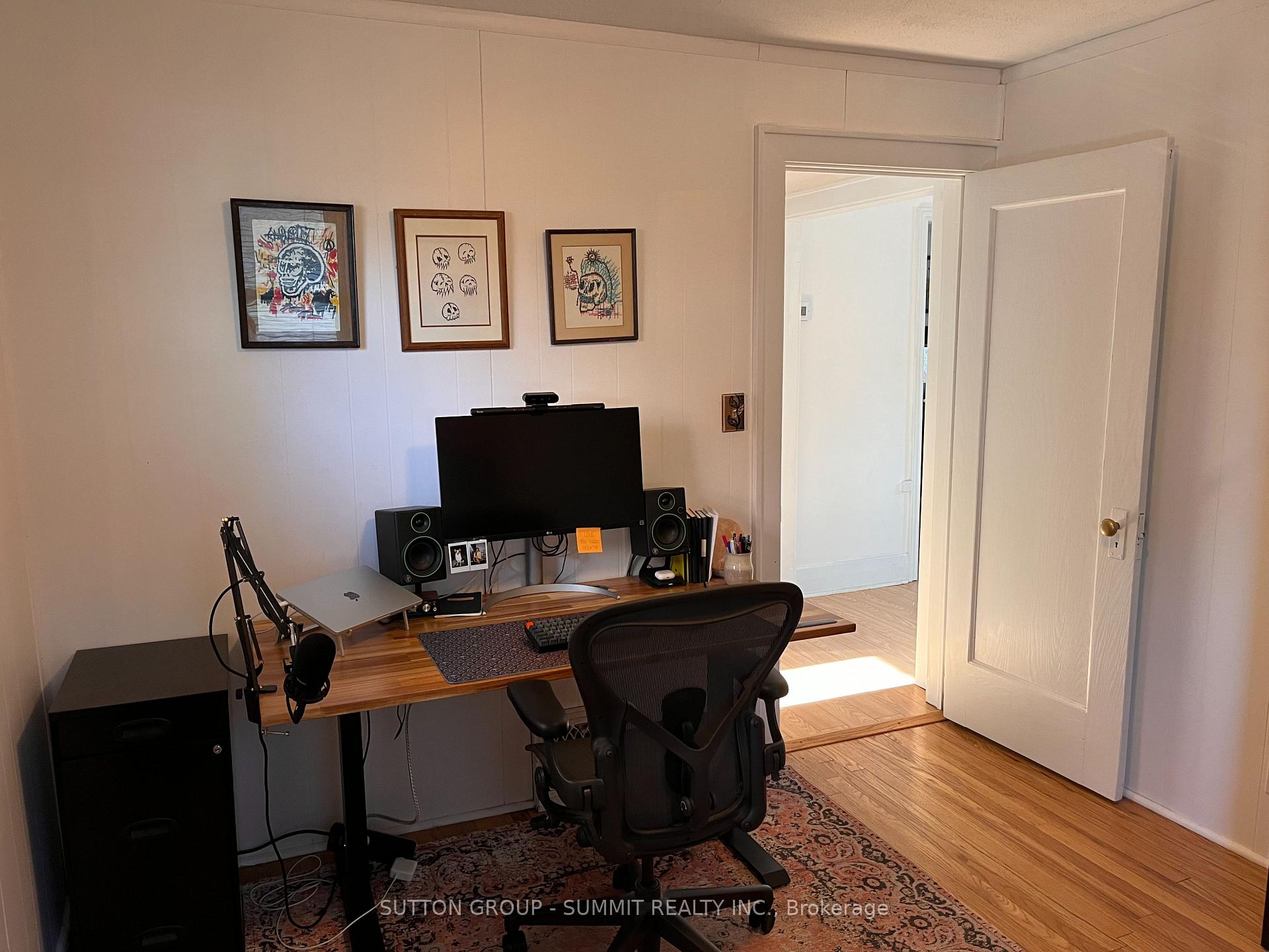 Photo 47 of 112 Devonshire Avenue, London, South G — HOMEH