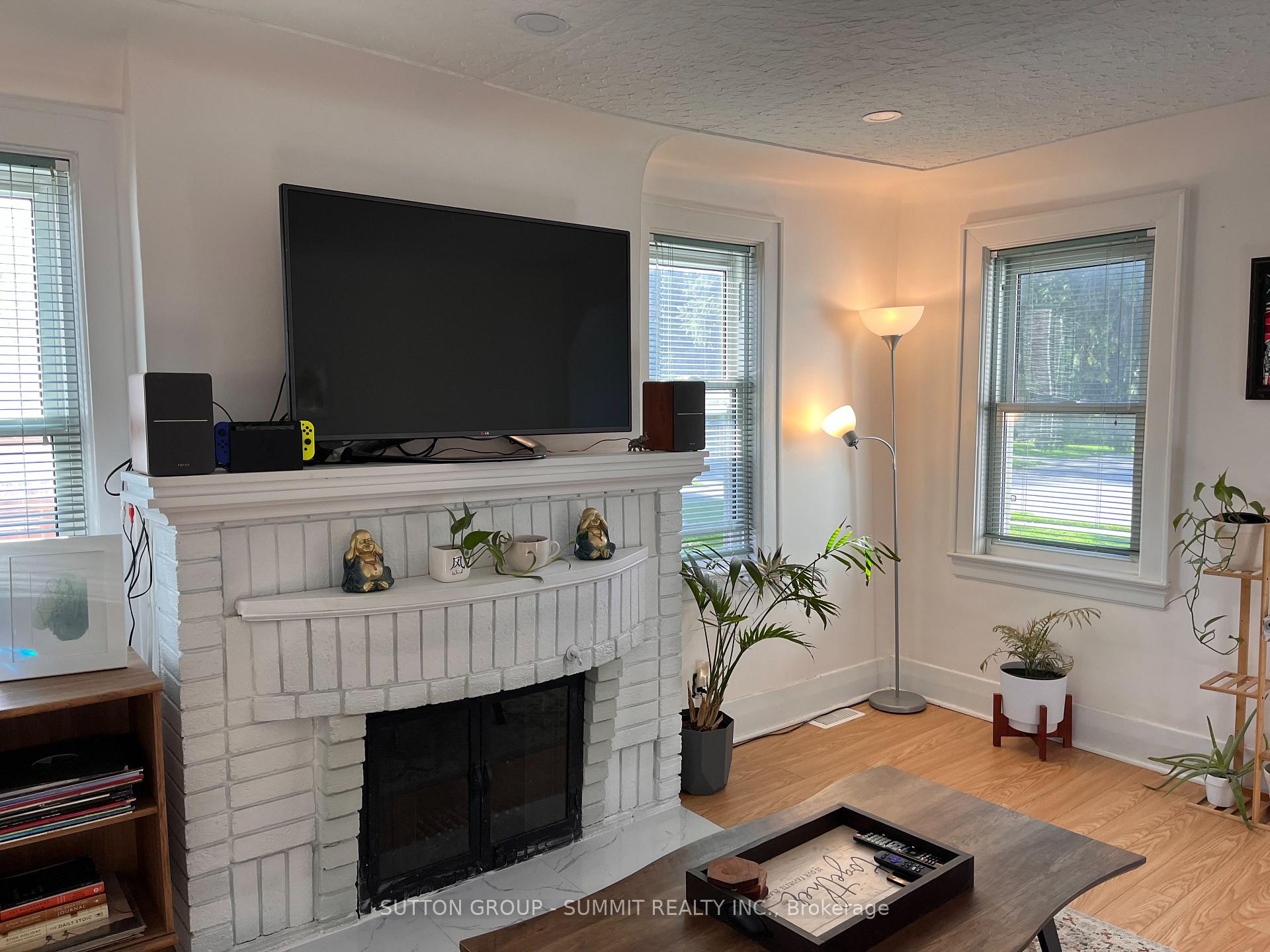 Photo 5 of 112 Devonshire Avenue, London, South G — HOMEH