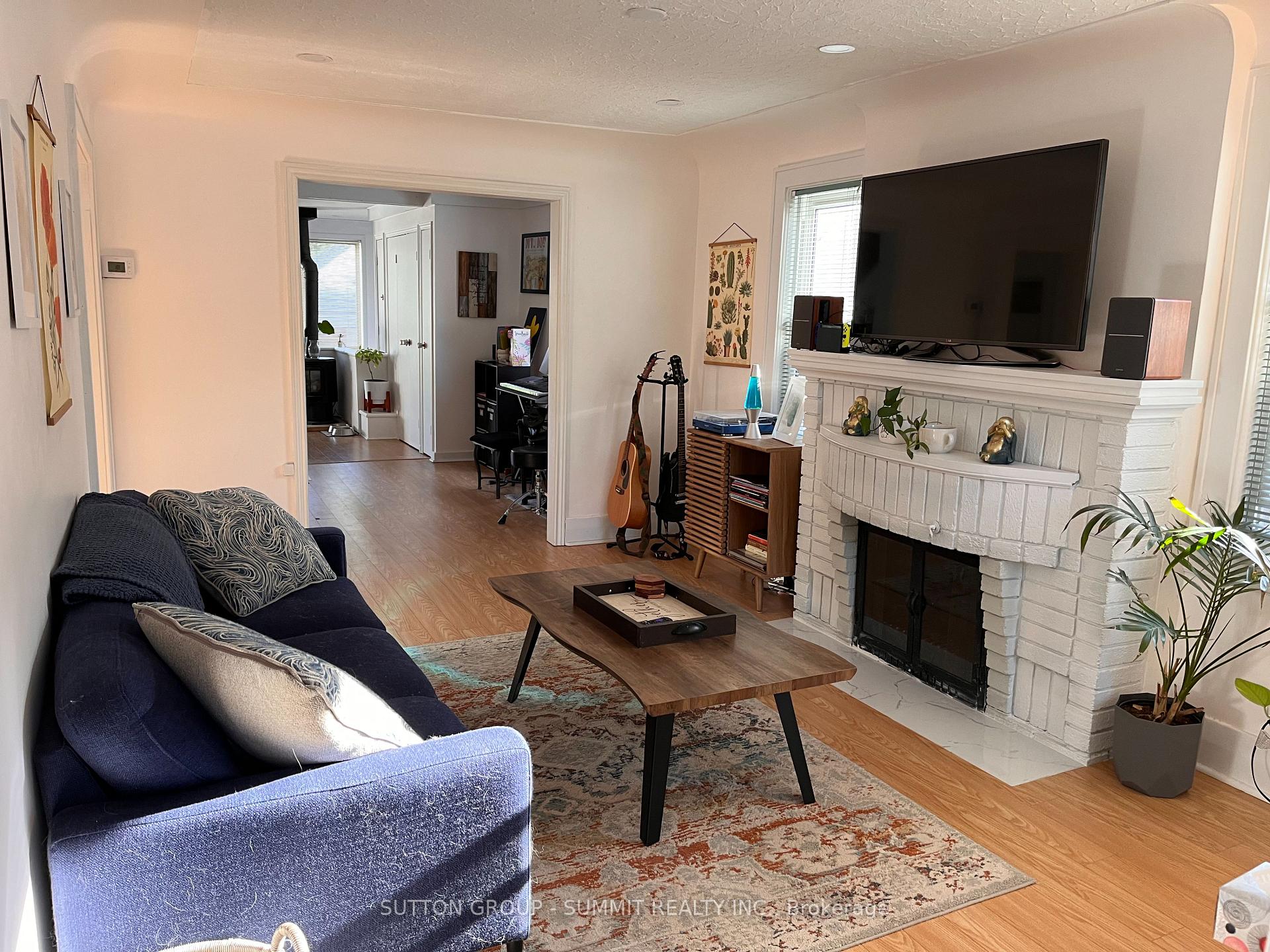 Photo 7 of 112 Devonshire Avenue, London, South G — HOMEH