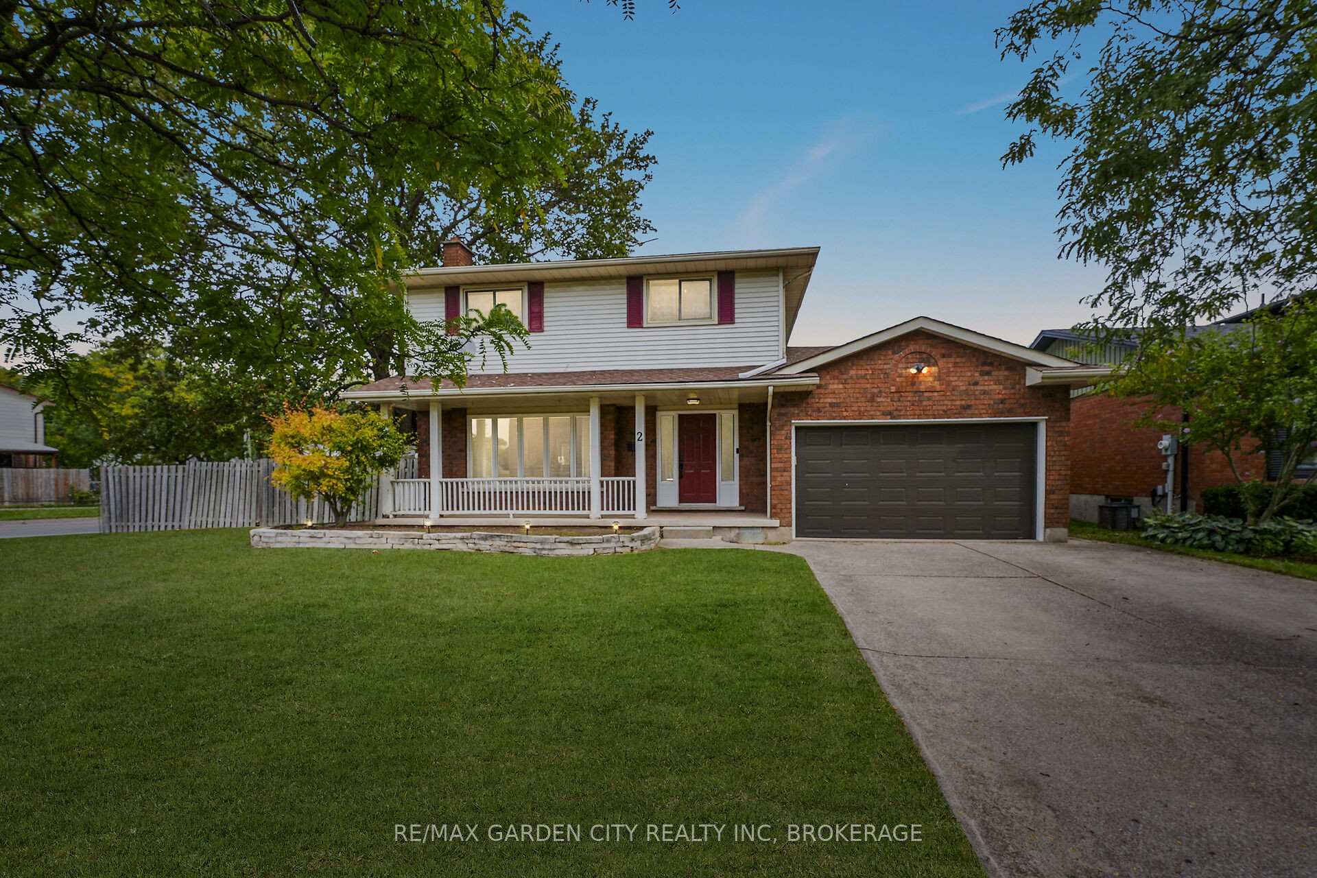 Photo 43 of 2 The Meadows Street, St. Catharines, Lakeport — HOMEH