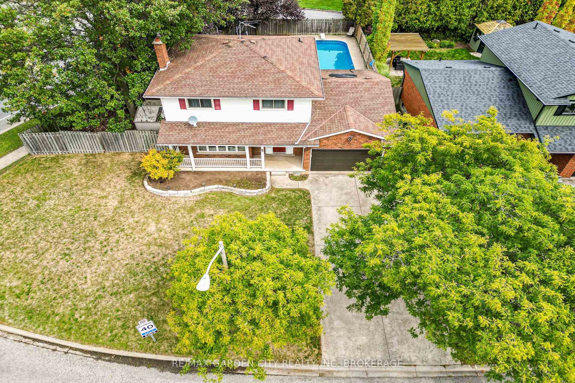 Photo 44 of 2 The Meadows Street, St. Catharines, Lakeport — HOMEH