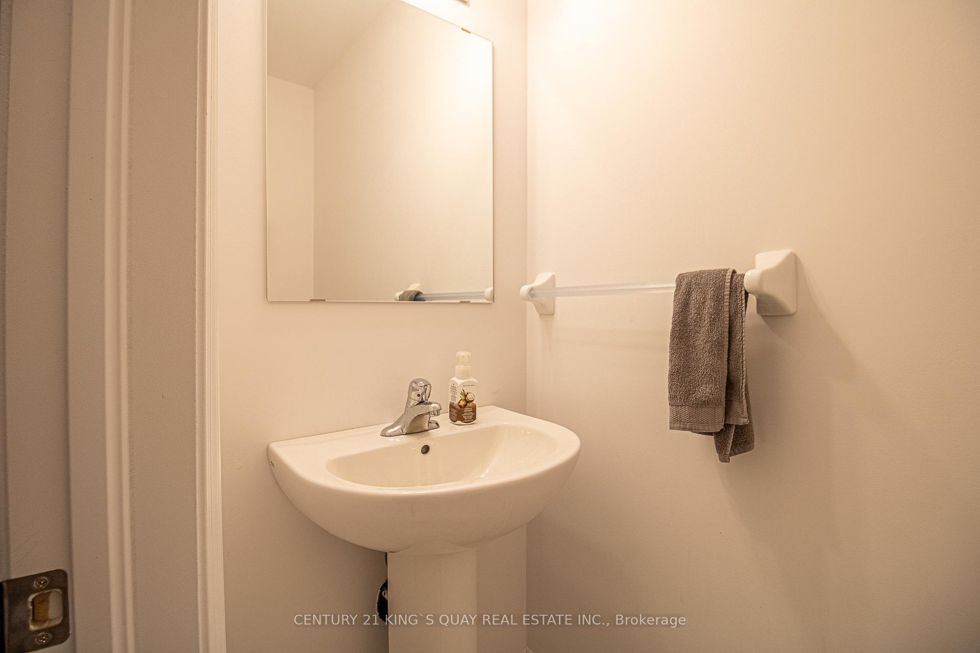 Photo 5 of 45 Elsegood Drive, Guelph, Village By The Arboretum — HOMEH