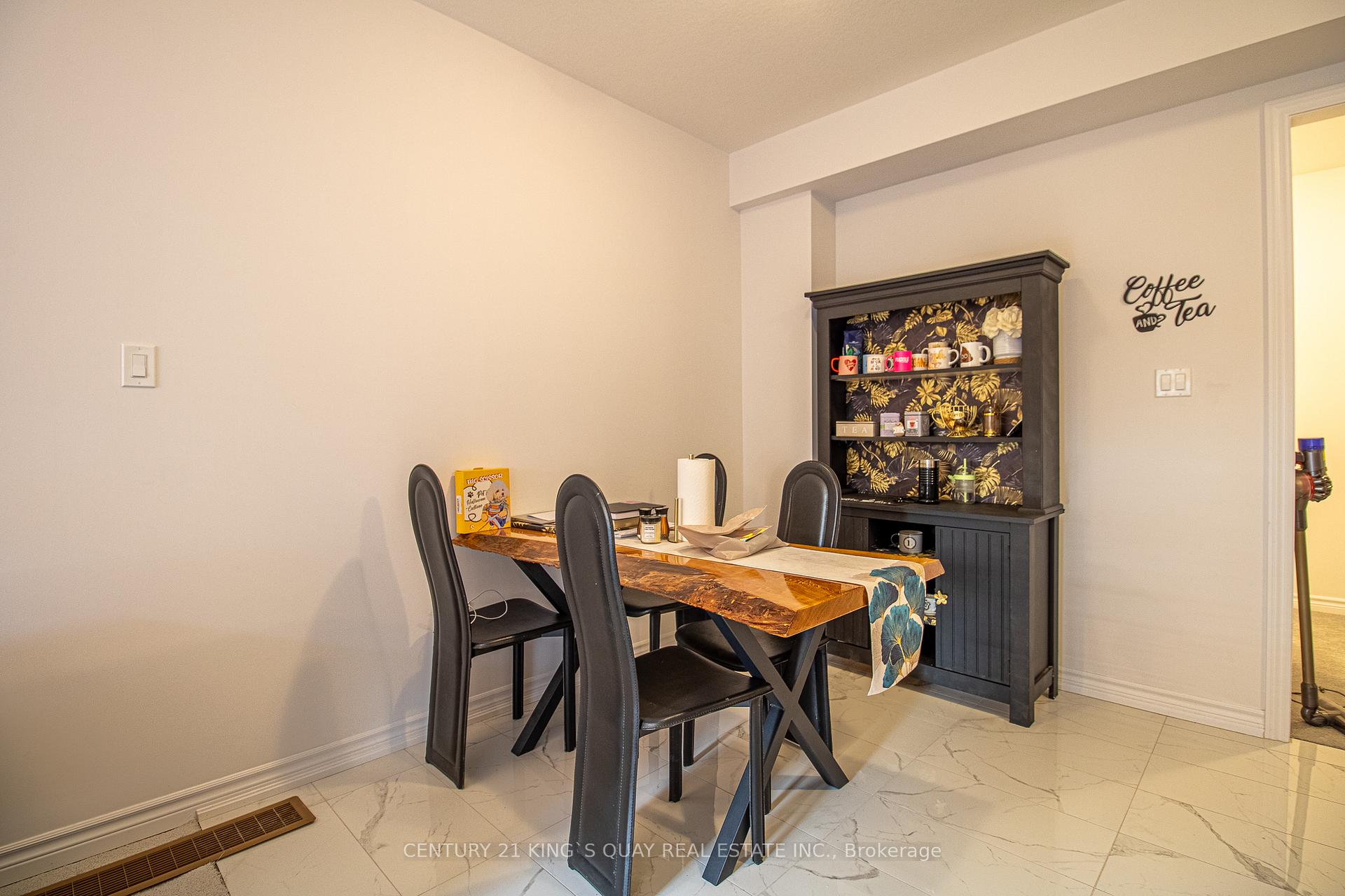 Photo 12 of 45 Elsegood Drive, Guelph, Village By The Arboretum — HOMEH