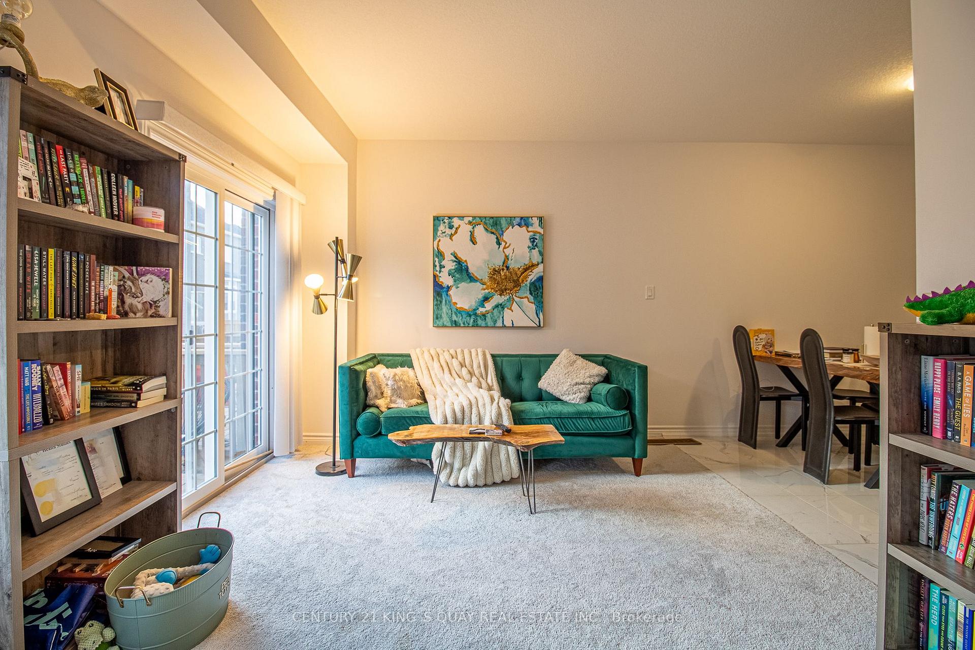 Photo 15 of 45 Elsegood Drive, Guelph, Village By The Arboretum — HOMEH