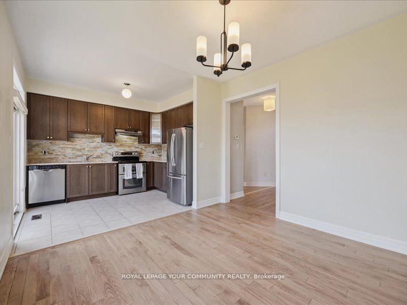 Photo 11 of 2170 Galloway Street, Innisfil, Alcona — HOMEH