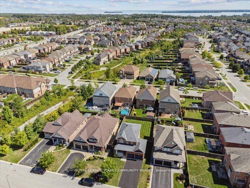 Photo 48 of 2170 Galloway Street, Innisfil, Alcona — HOMEH