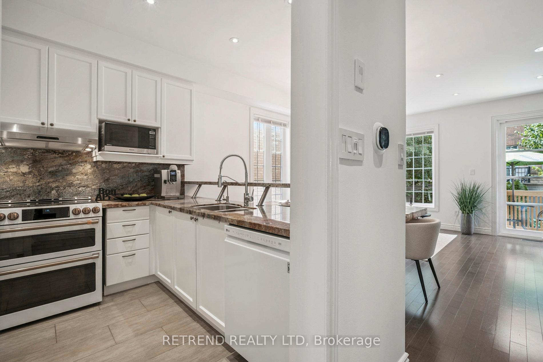 Photo 11 of 48 Gauguin Avenue, Vaughan, Patterson — HOMEH
