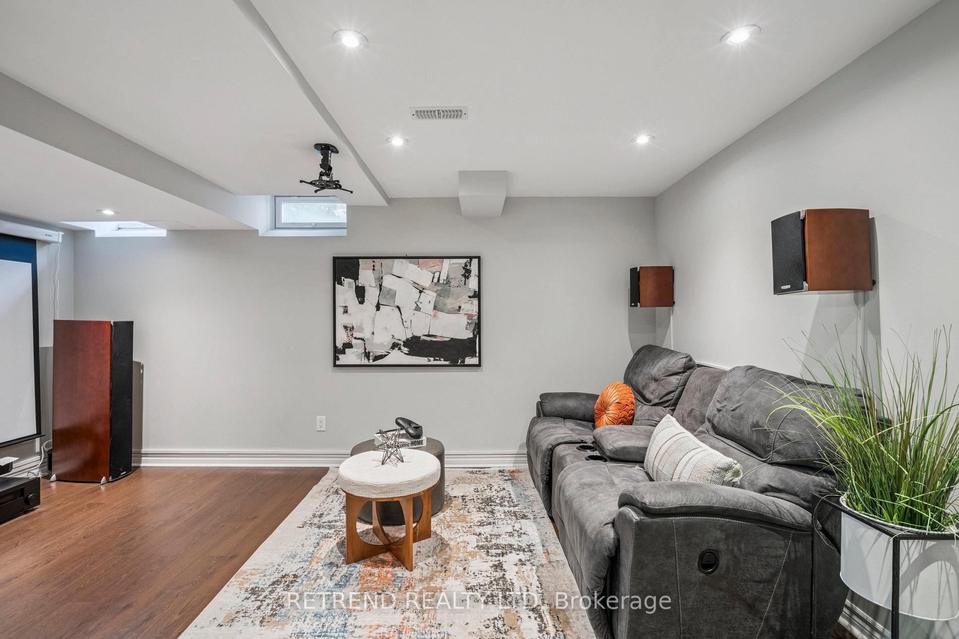 Photo 47 of 48 Gauguin Avenue, Vaughan, Patterson — HOMEH
