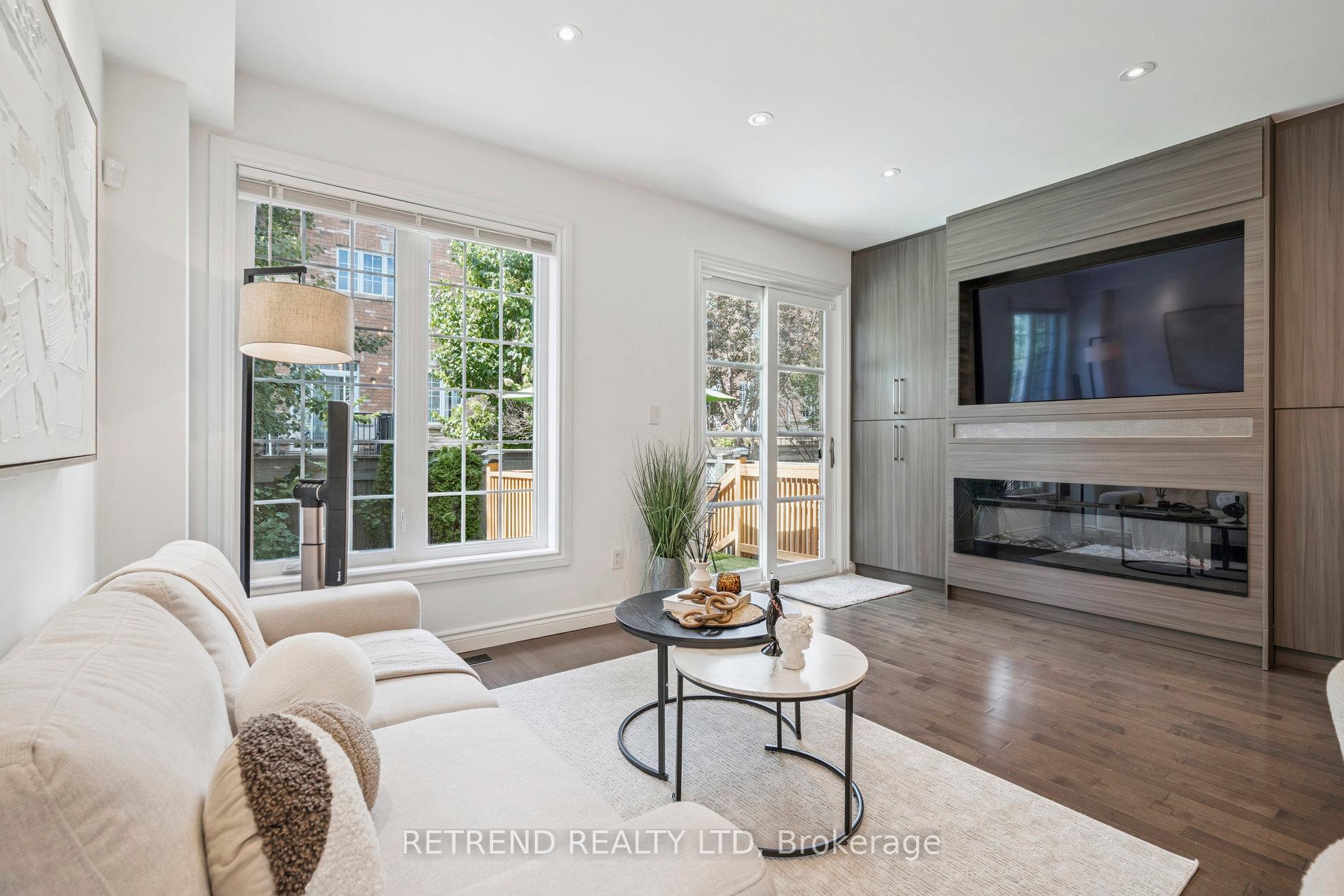 Photo 24 of 48 Gauguin Avenue, Vaughan, Patterson — HOMEH