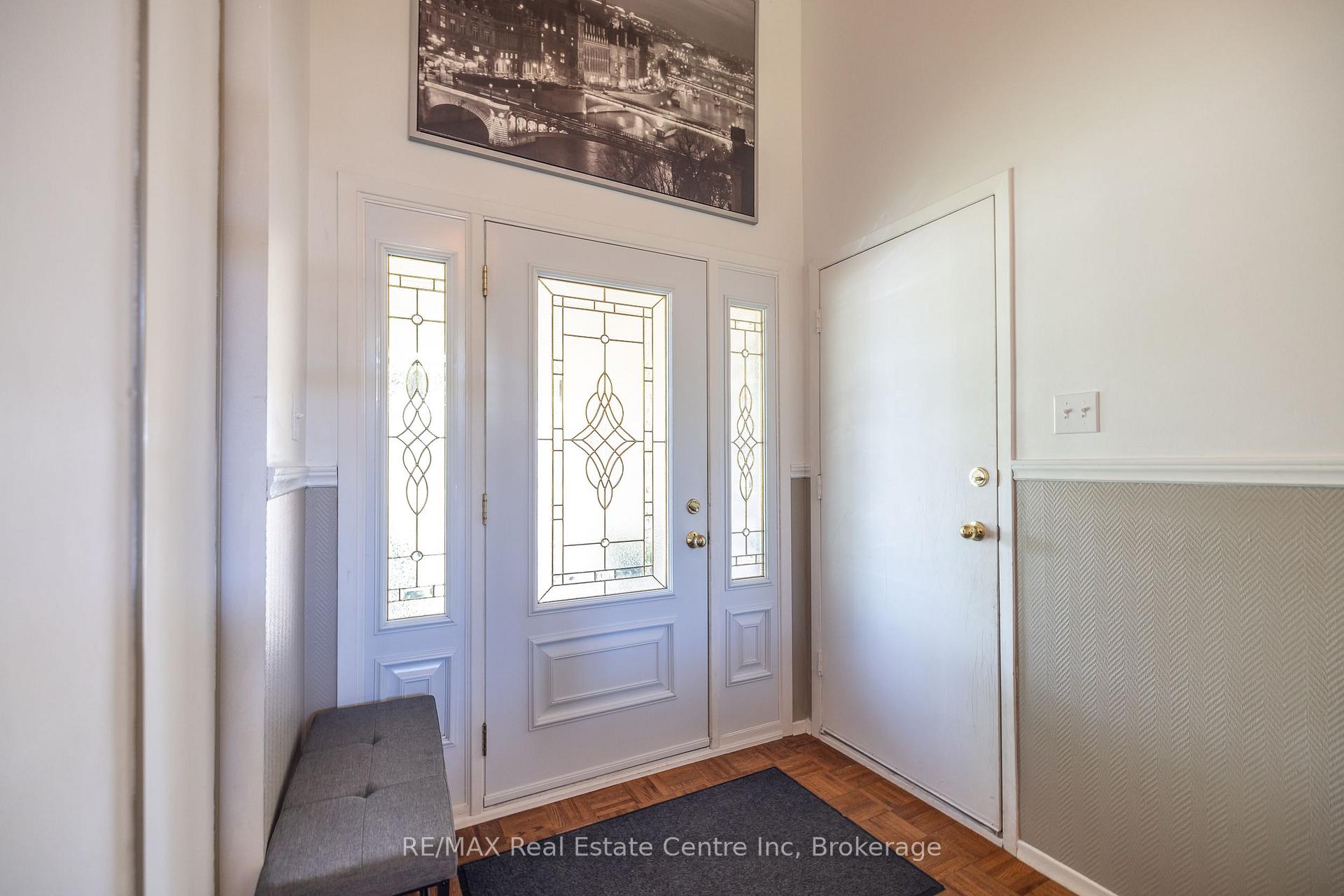 Photo 4 of 7 Westhill Road, Guelph, Willow West/Sugarbush/West Acres — HOMEH