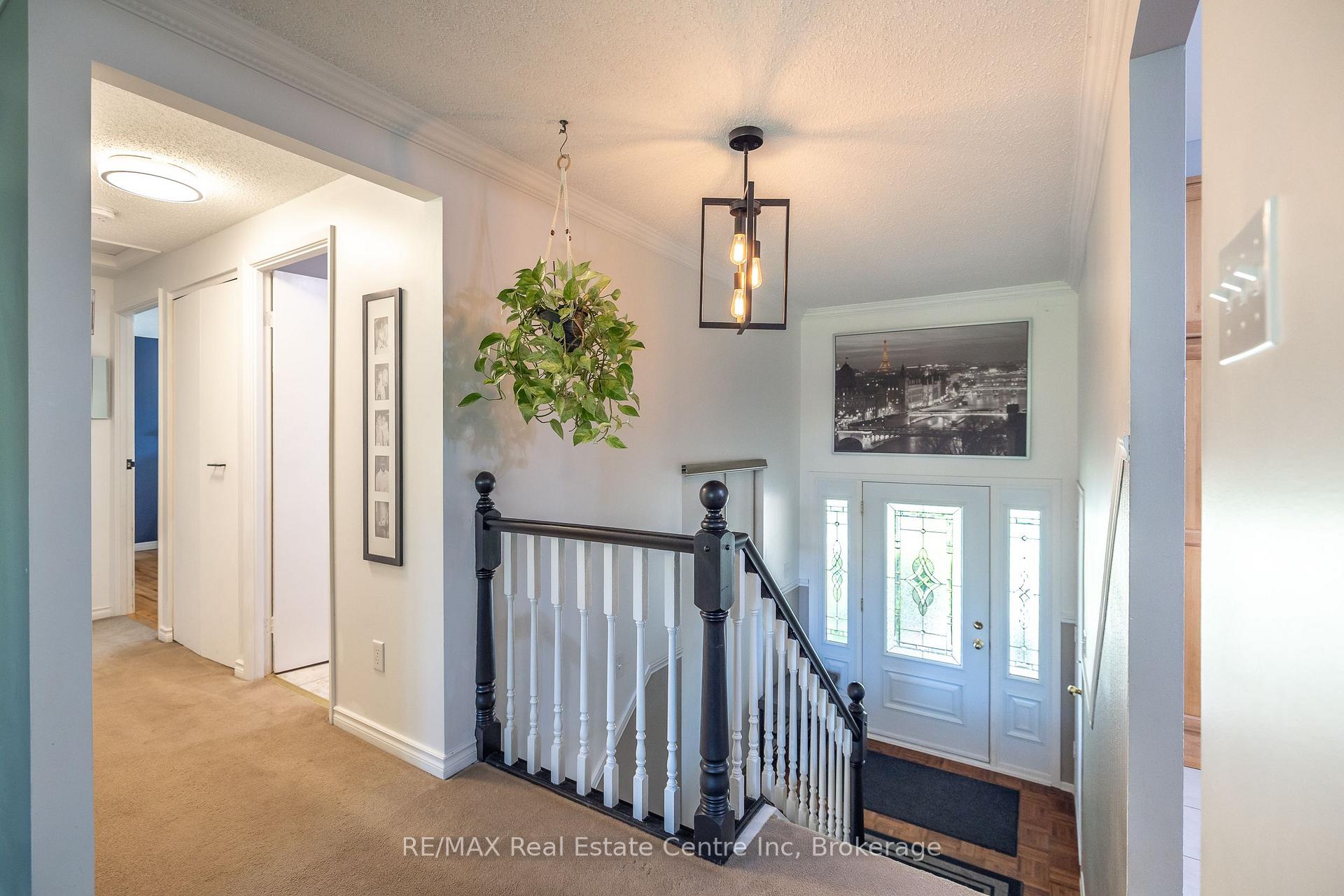 Photo 15 of 7 Westhill Road, Guelph, Willow West/Sugarbush/West Acres — HOMEH