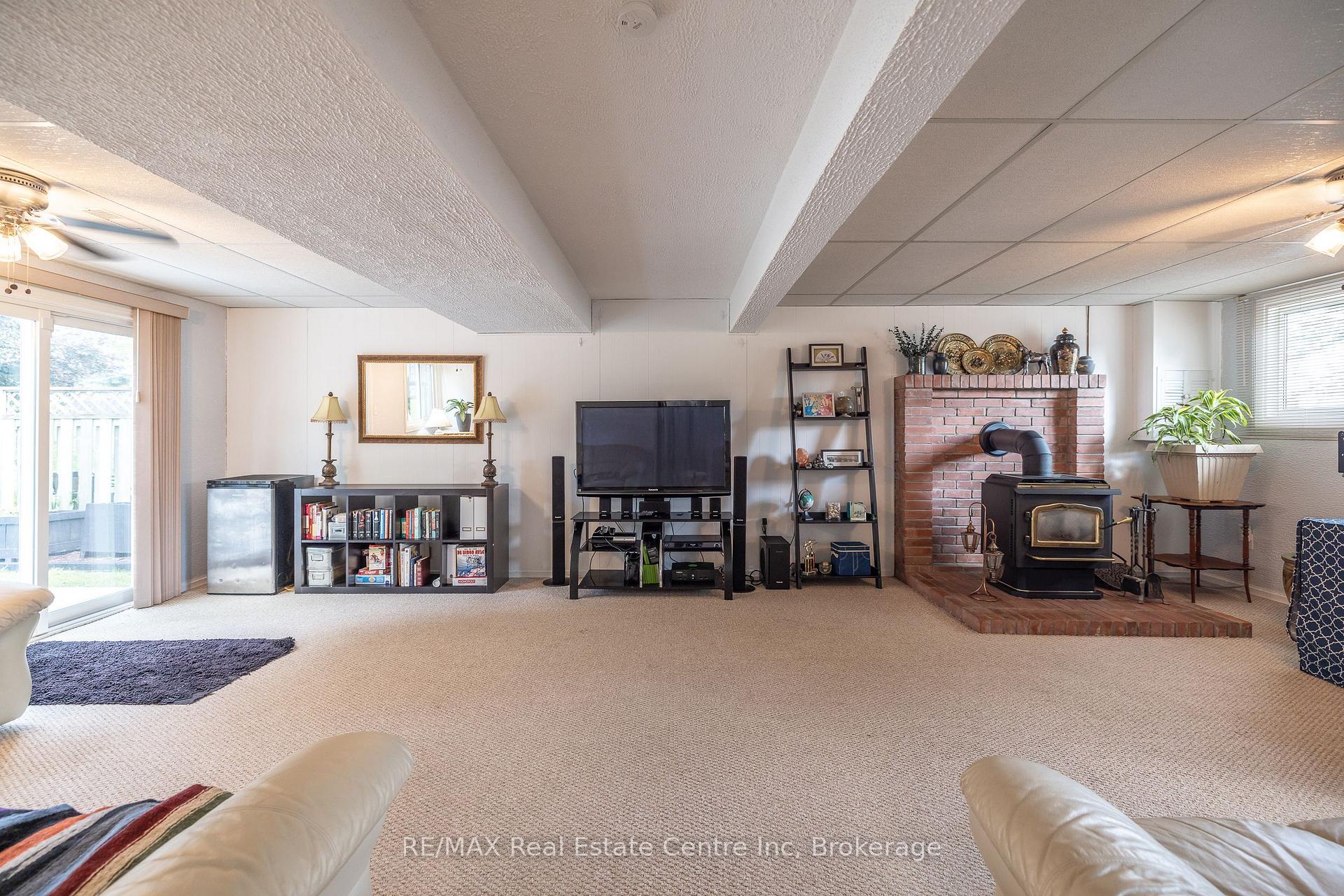 Photo 24 of 7 Westhill Road, Guelph, Willow West/Sugarbush/West Acres — HOMEH