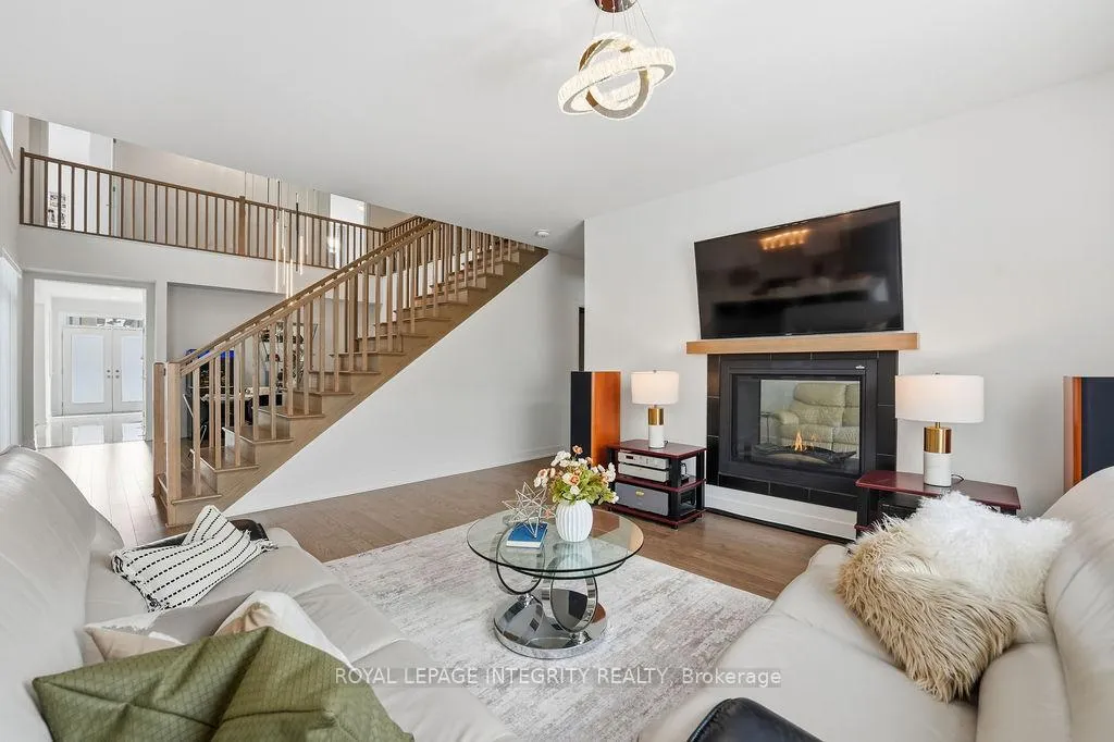 Photo 14 of 207 Osterley Way, Ottawa, Stittsville (South) — HOMEH