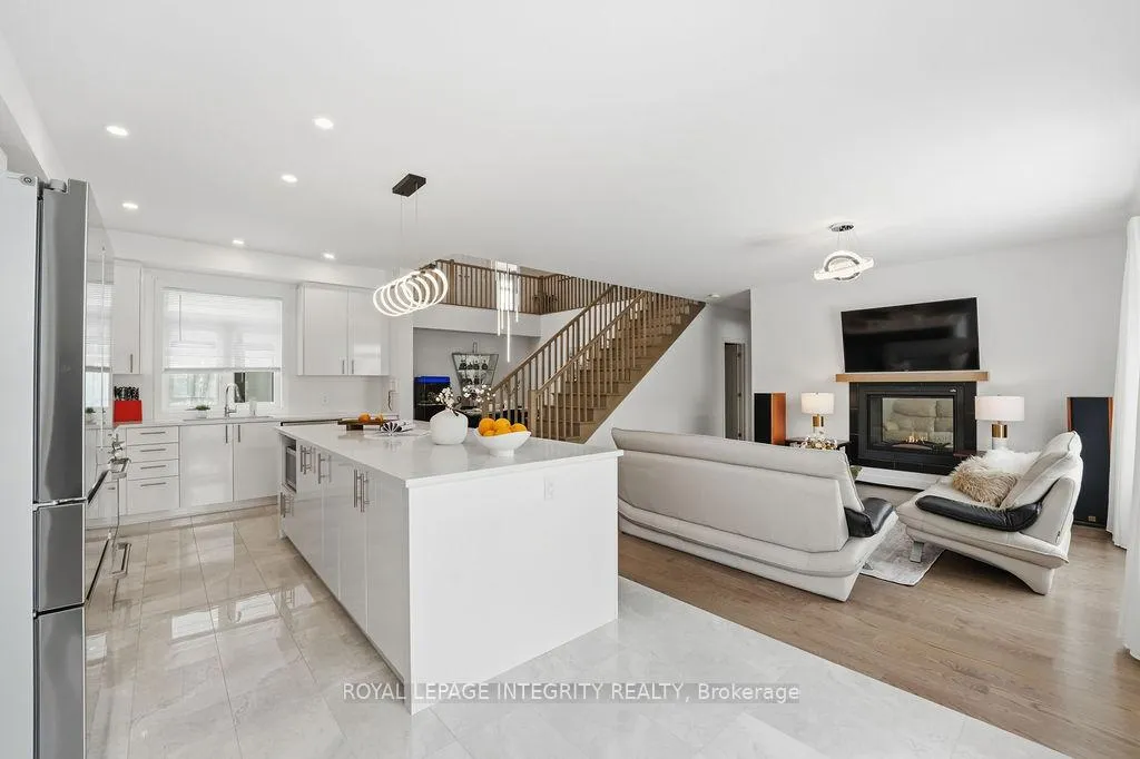 Photo 22 of 207 Osterley Way, Ottawa, Stittsville (South) — HOMEH