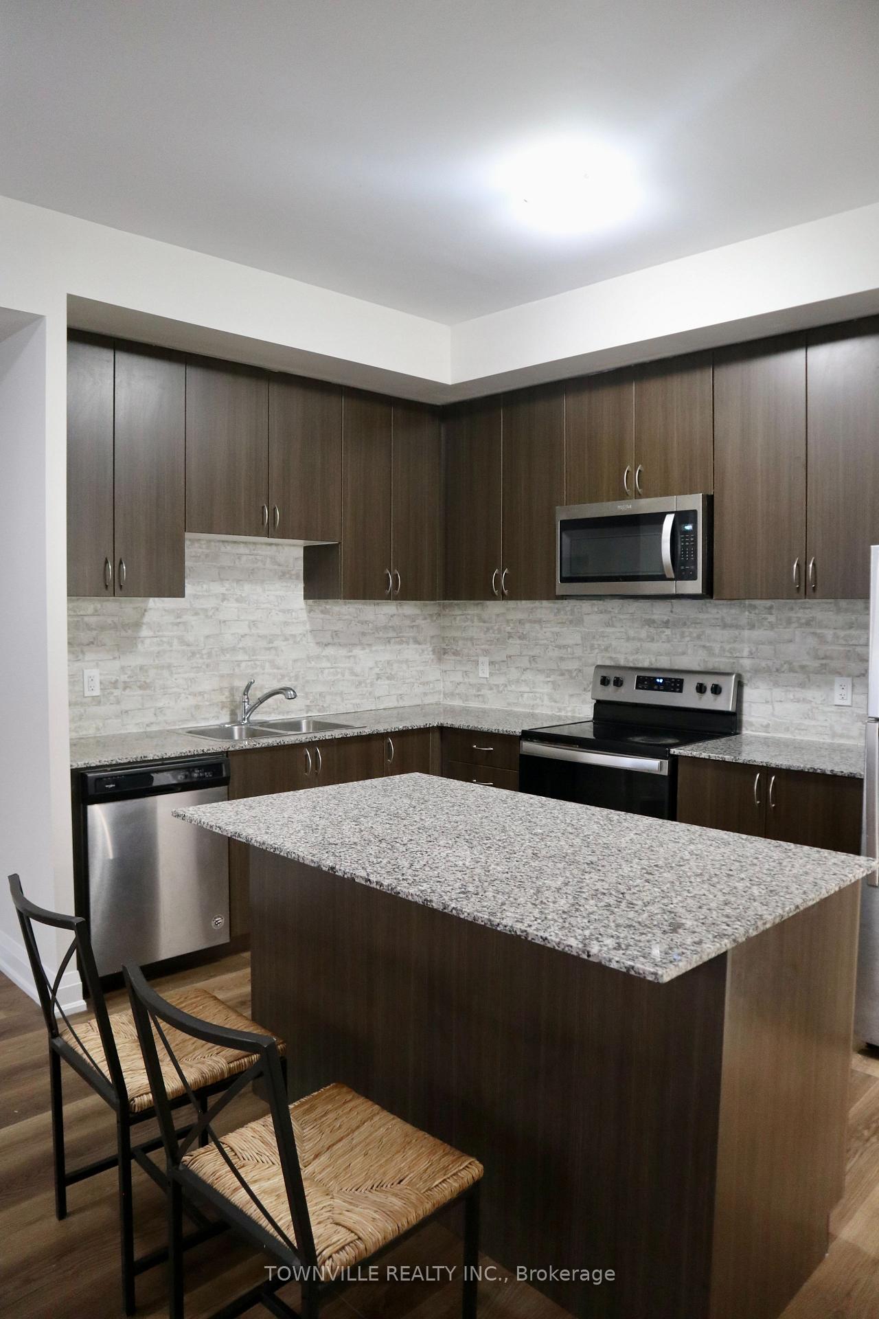 Photo 7 of Unit B1002, 5279 Highway 7 Road, Vaughan, Vaughan Grove — HOMEH
