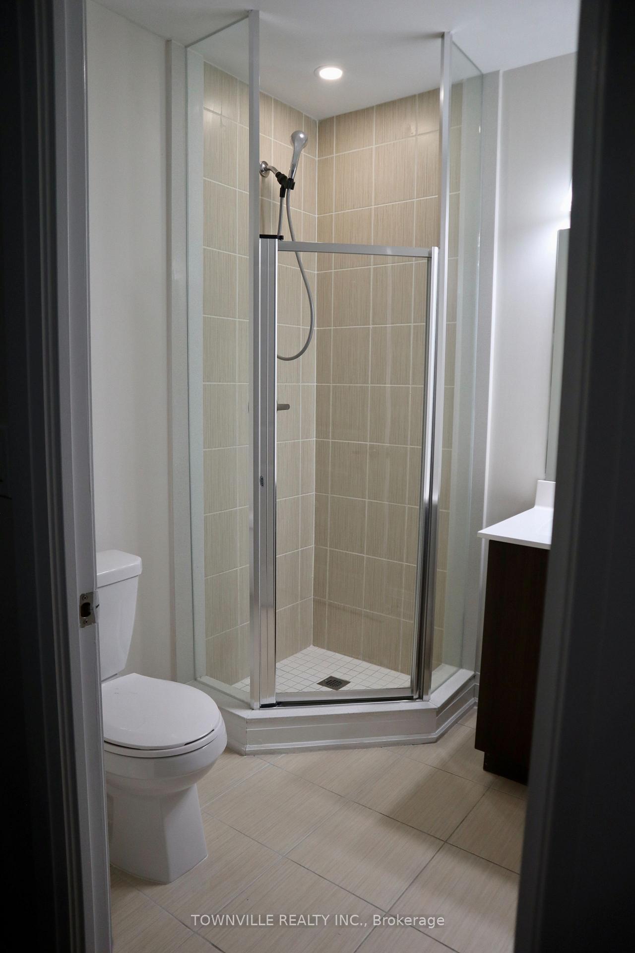Photo 44 of Unit B1002, 5279 Highway 7 Road, Vaughan, Vaughan Grove — HOMEH