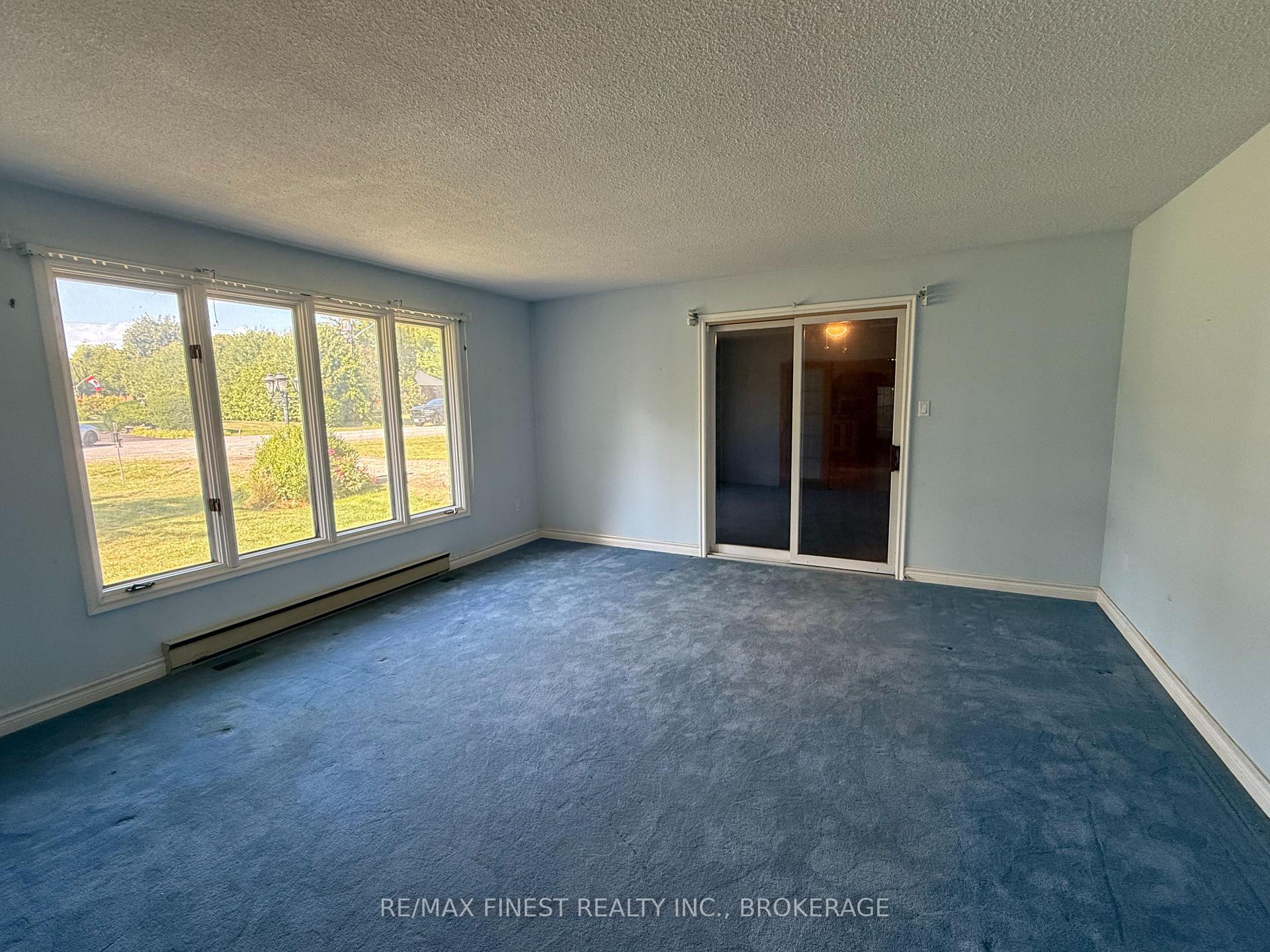 Photo 28 of 1712 Creekside Drive, Loyalist, Lennox and Addington - South — HOMEH