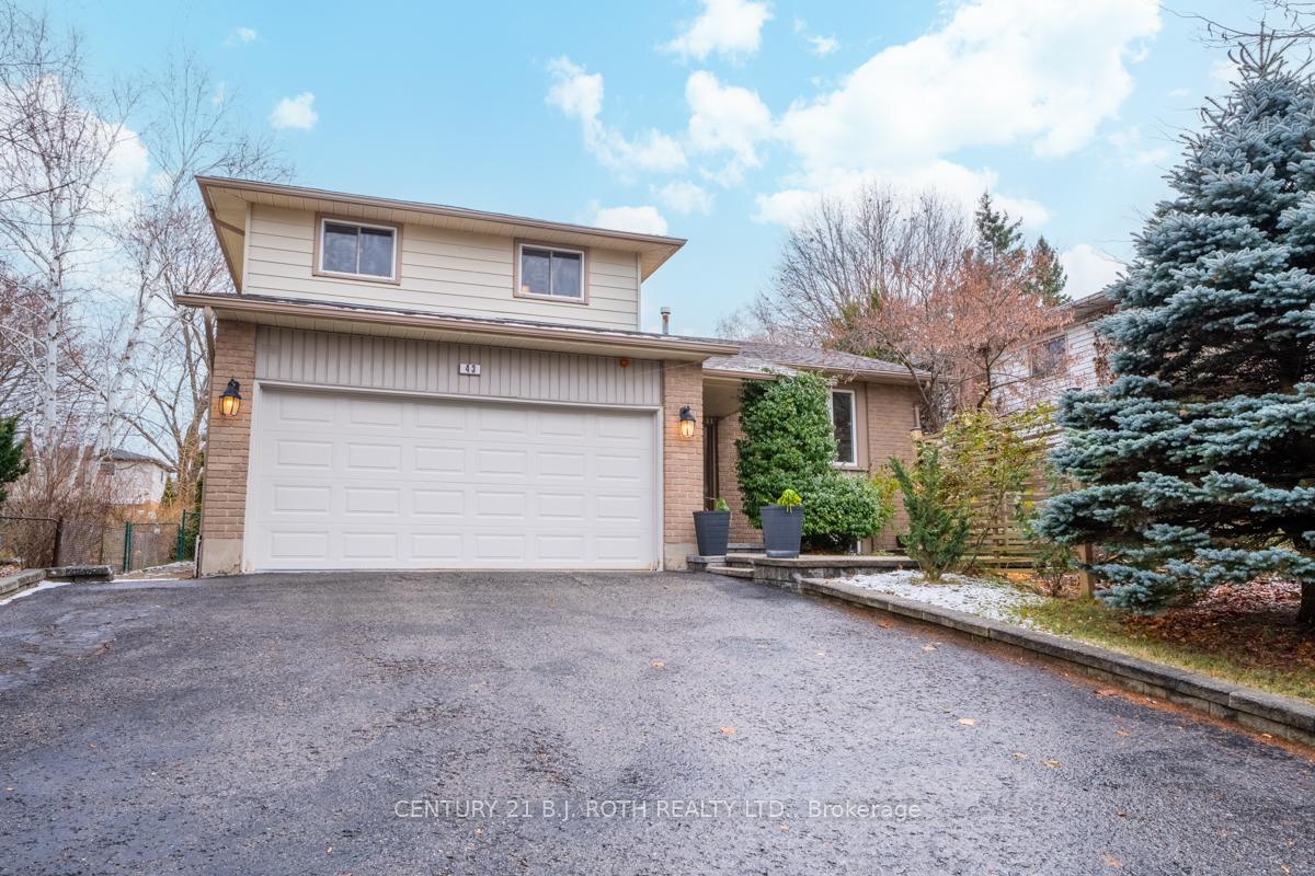 Photo 3 of 43 Shoreview Drive, Barrie, 400 East — HOMEH