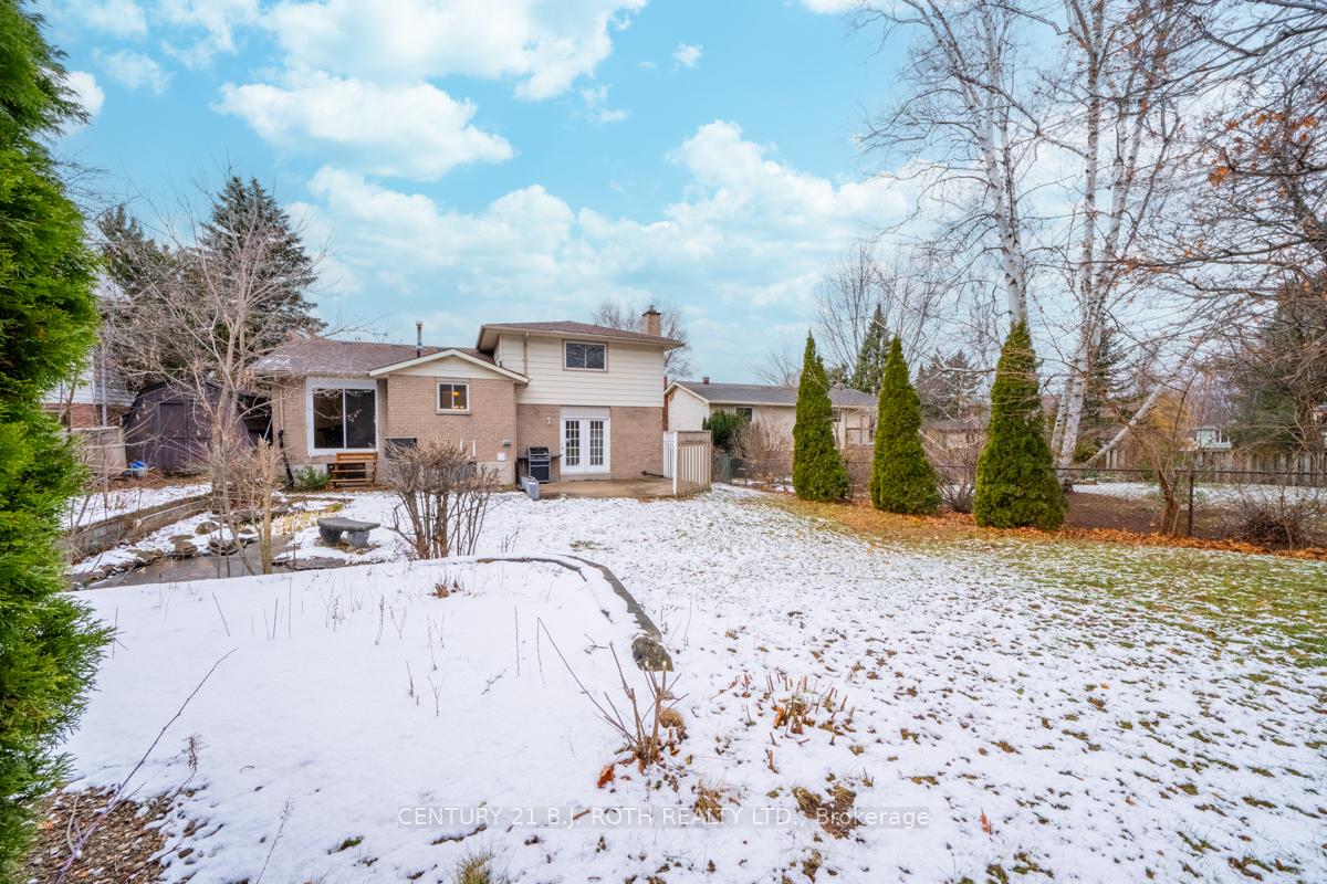 Photo 7 of 43 Shoreview Drive, Barrie, 400 East — HOMEH