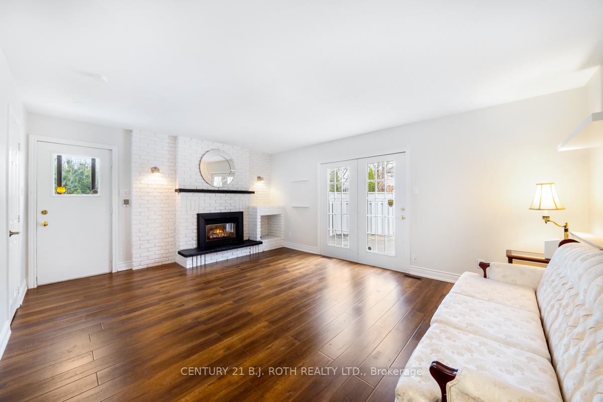 Photo 11 of 43 Shoreview Drive, Barrie, 400 East — HOMEH