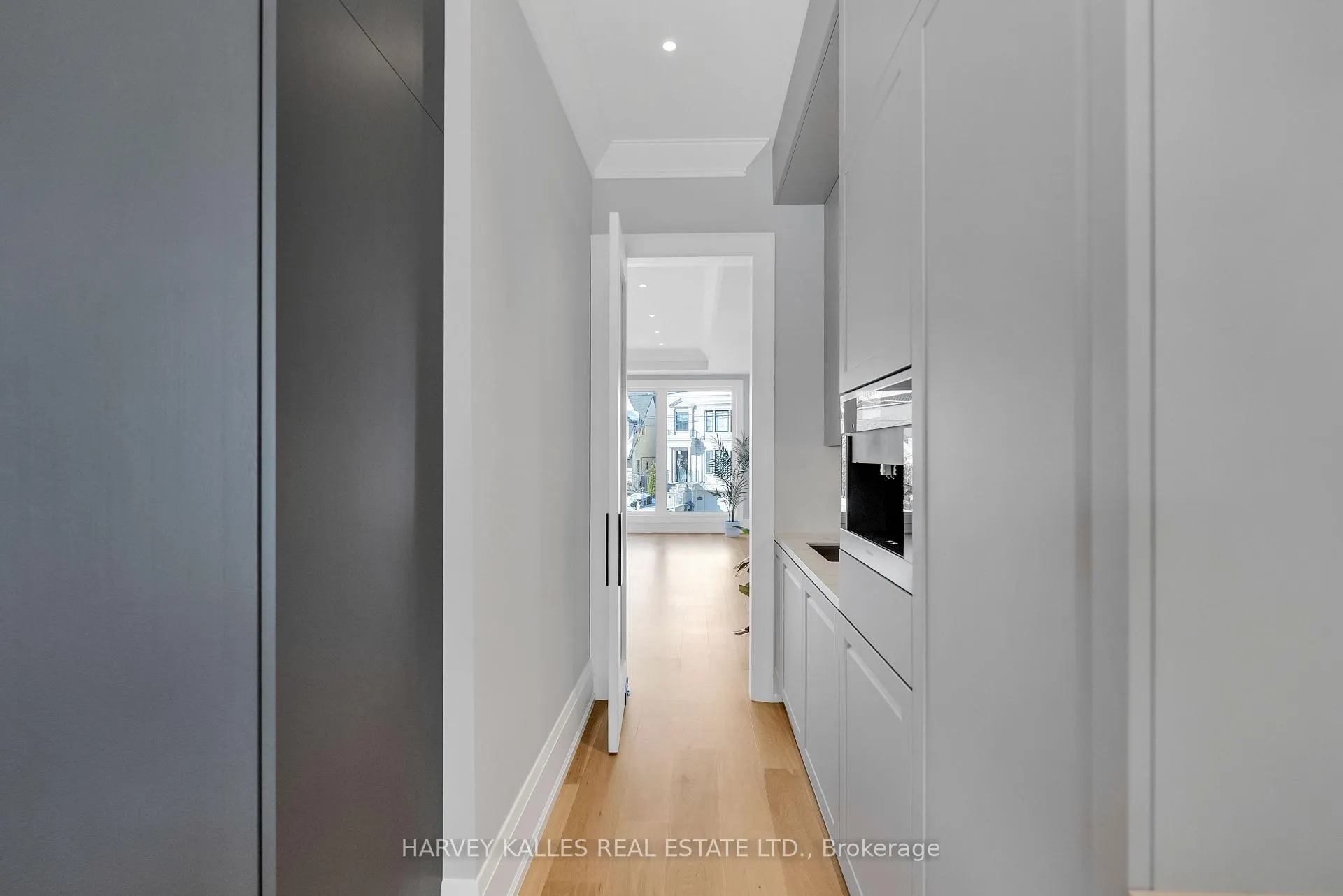 Photo 18 of 127 Joicey Boulevard, Toronto, Bedford Park-Nortown — HOMEH
