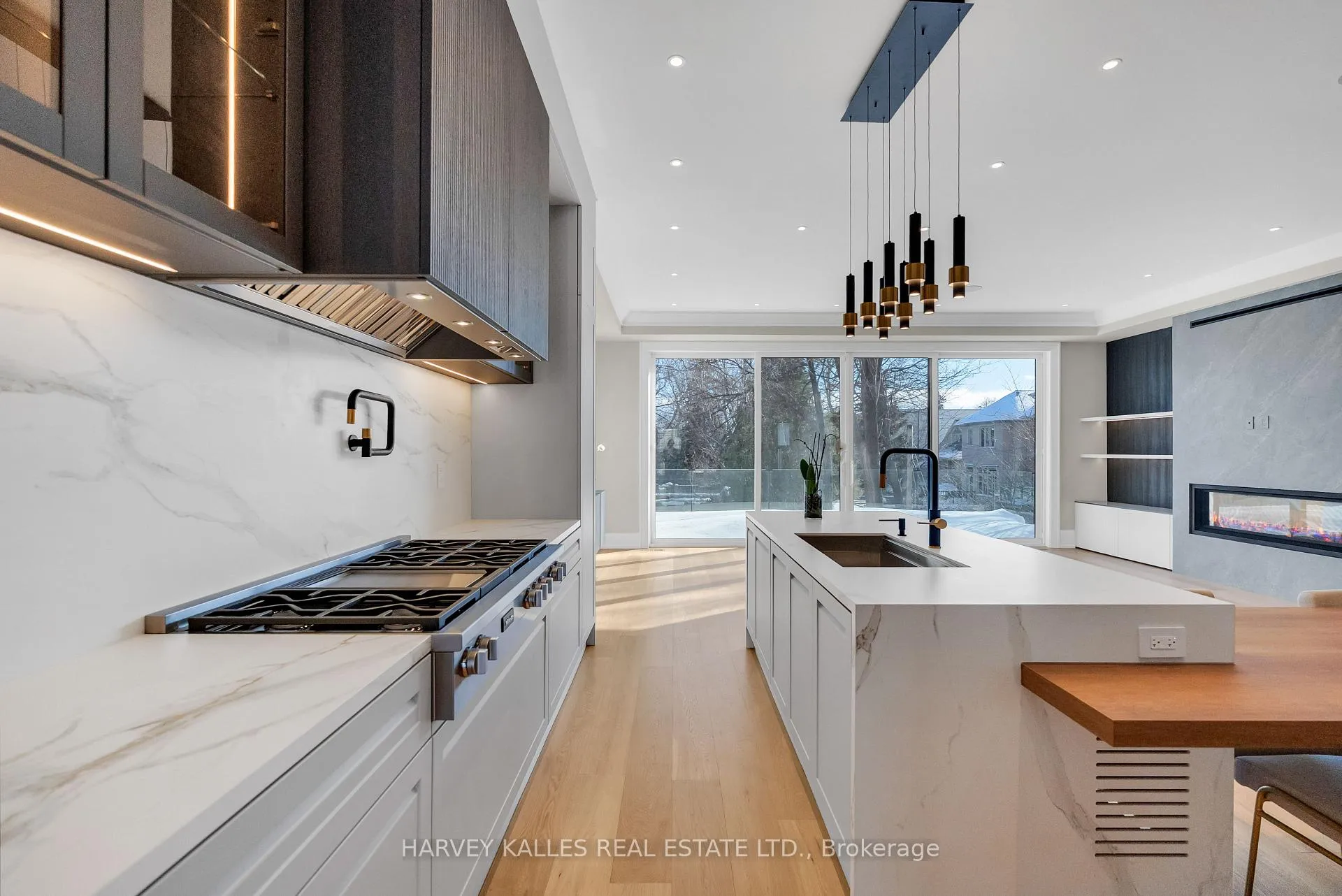 Photo 21 of 127 Joicey Boulevard, Toronto, Bedford Park-Nortown — HOMEH