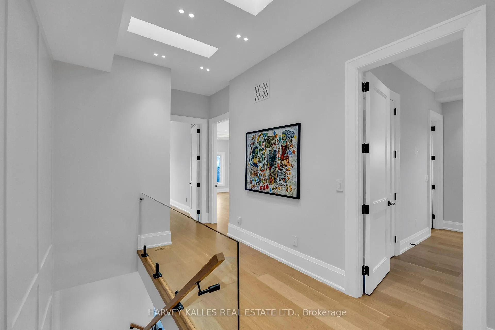 Photo 24 of 127 Joicey Boulevard, Toronto, Bedford Park-Nortown — HOMEH
