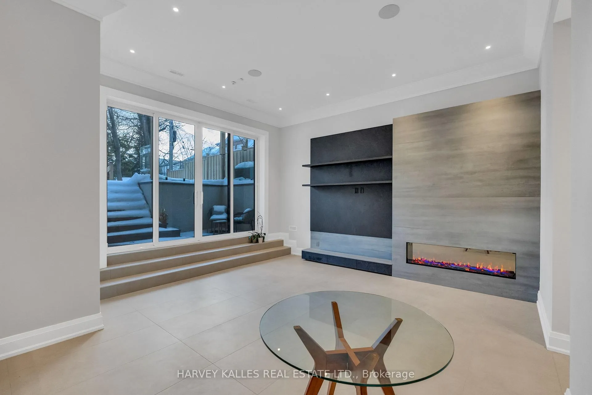 Photo 47 of 127 Joicey Boulevard, Toronto, Bedford Park-Nortown — HOMEH