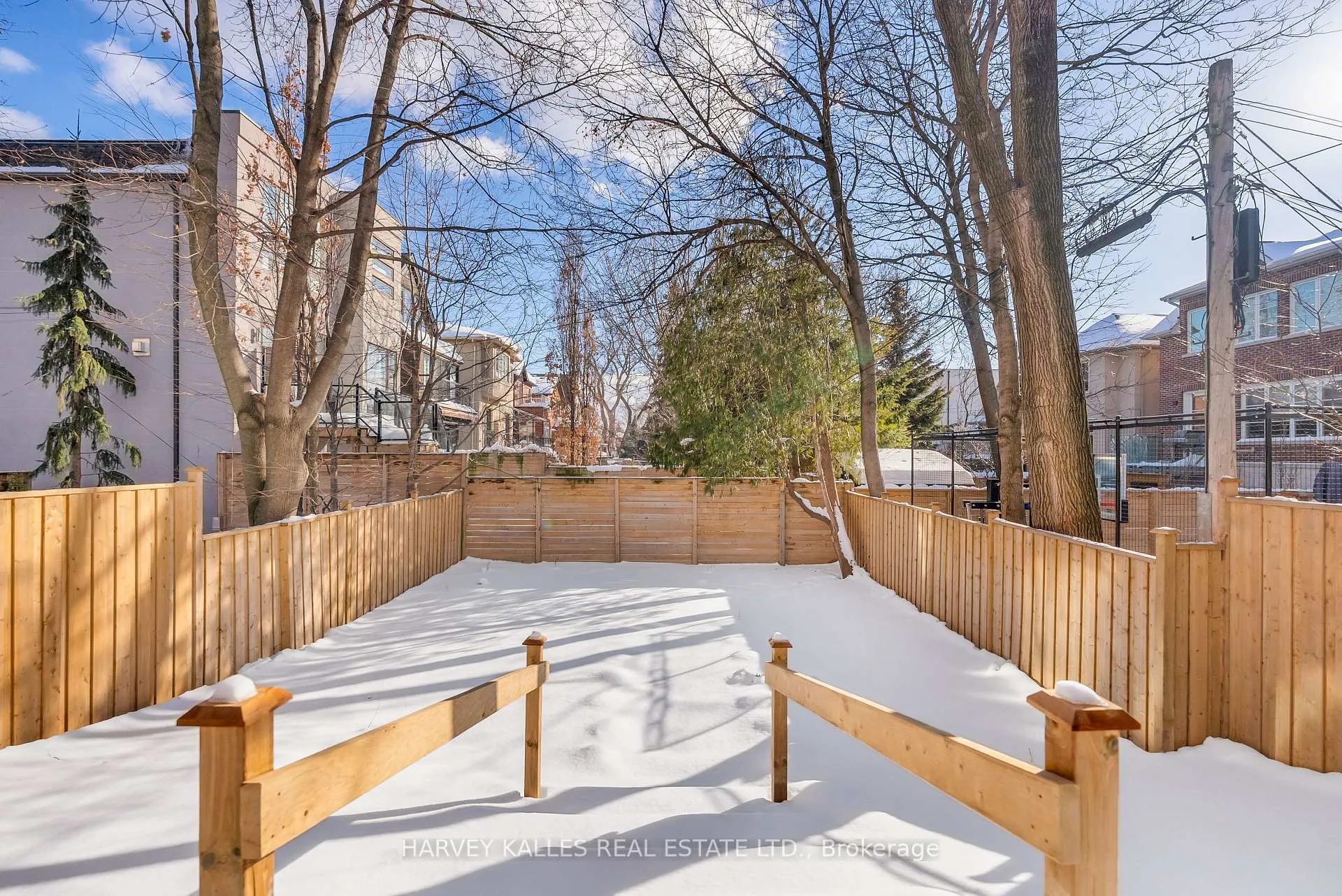 Photo 48 of 127 Joicey Boulevard, Toronto, Bedford Park-Nortown — HOMEH