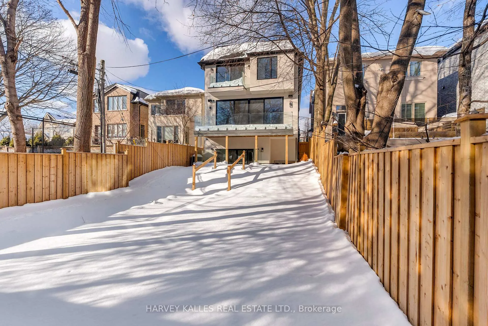 Photo 49 of 127 Joicey Boulevard, Toronto, Bedford Park-Nortown — HOMEH