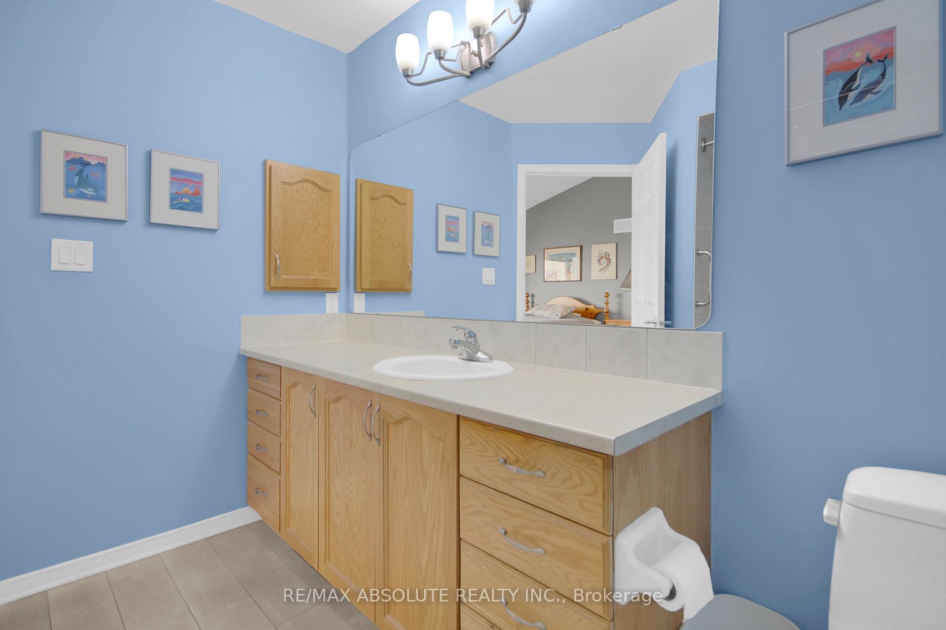 Photo 7 of 9 Camberley Street, Ottawa, Barrhaven East — HOMEH