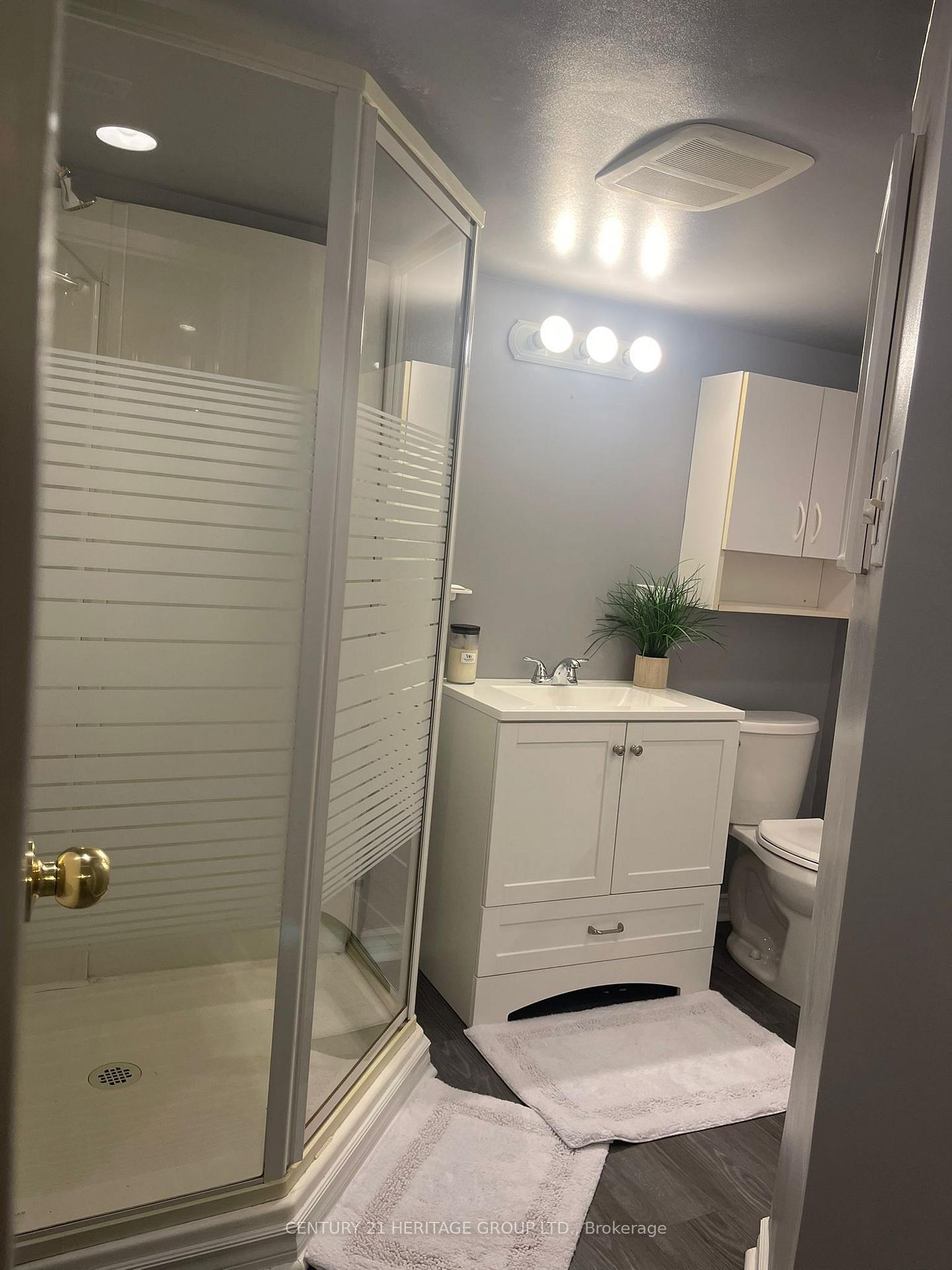 Photo 5 of Unit Lower, 91 Garden Drive, Barrie, City Centre — HOMEH