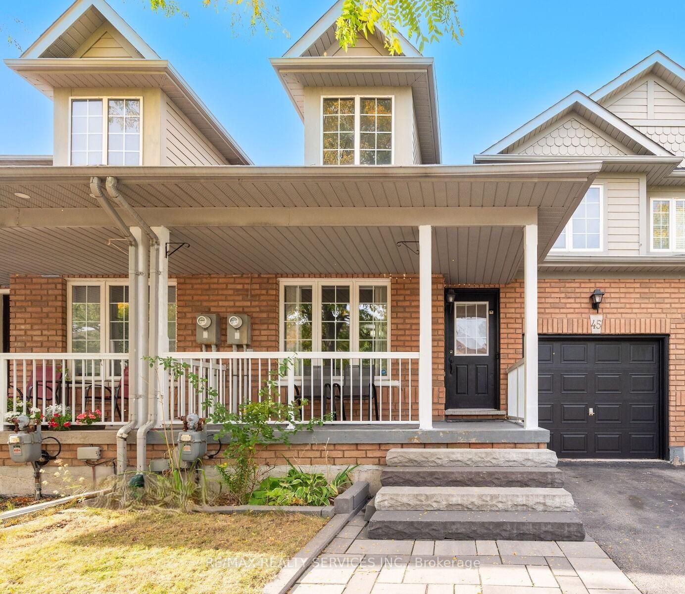 Photo 4 of 45 Heartleaf Crescent, Brampton, Fletcher's Meadow — HOMEH