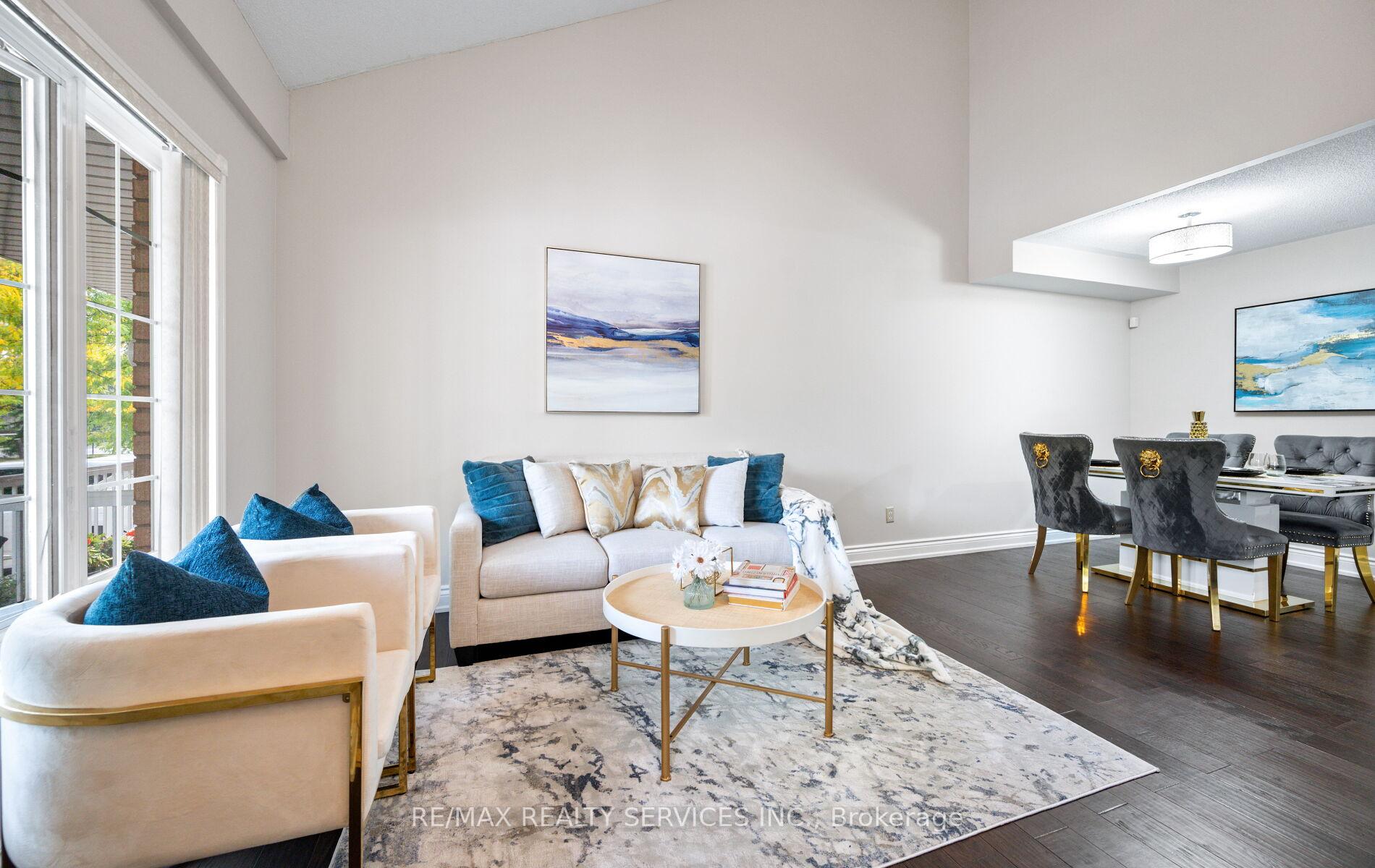 Photo 7 of 45 Heartleaf Crescent, Brampton, Fletcher's Meadow — HOMEH