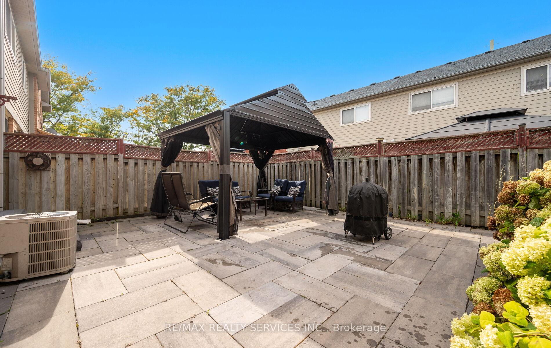 Photo 41 of 45 Heartleaf Crescent, Brampton, Fletcher's Meadow — HOMEH