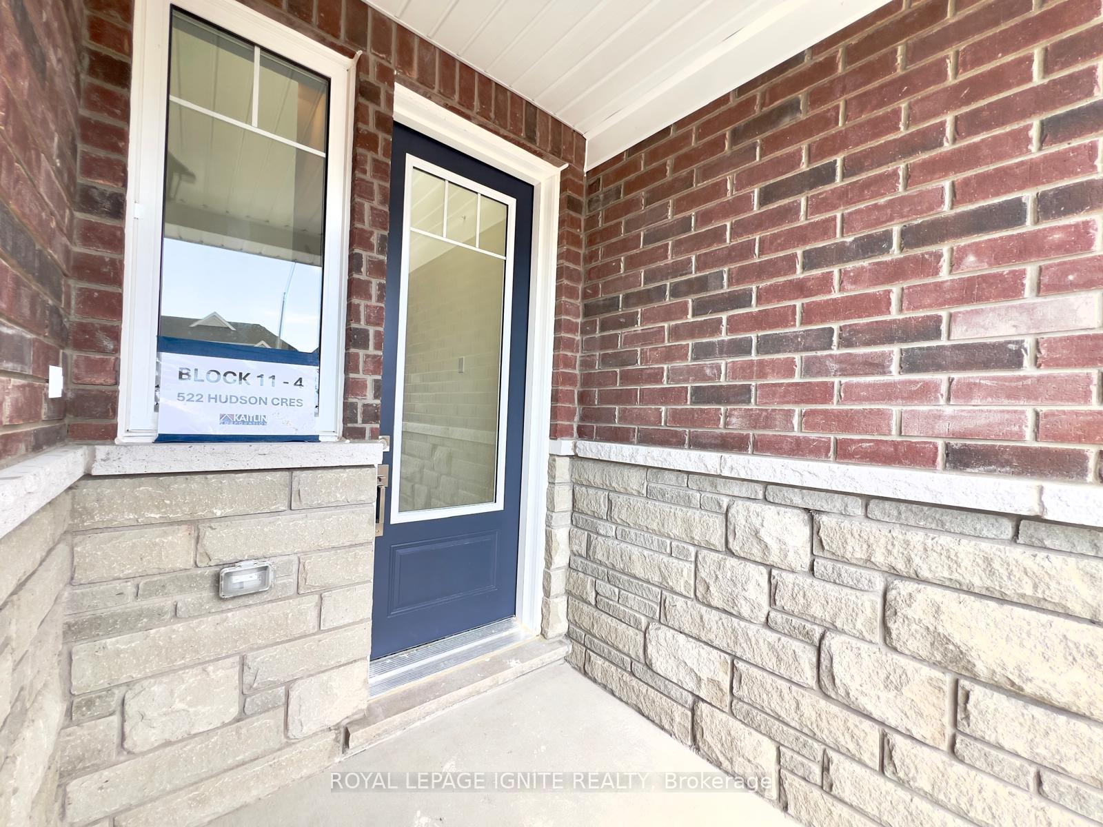 Photo 4 of 522 Hudson Crescent, Midland — HOMEH
