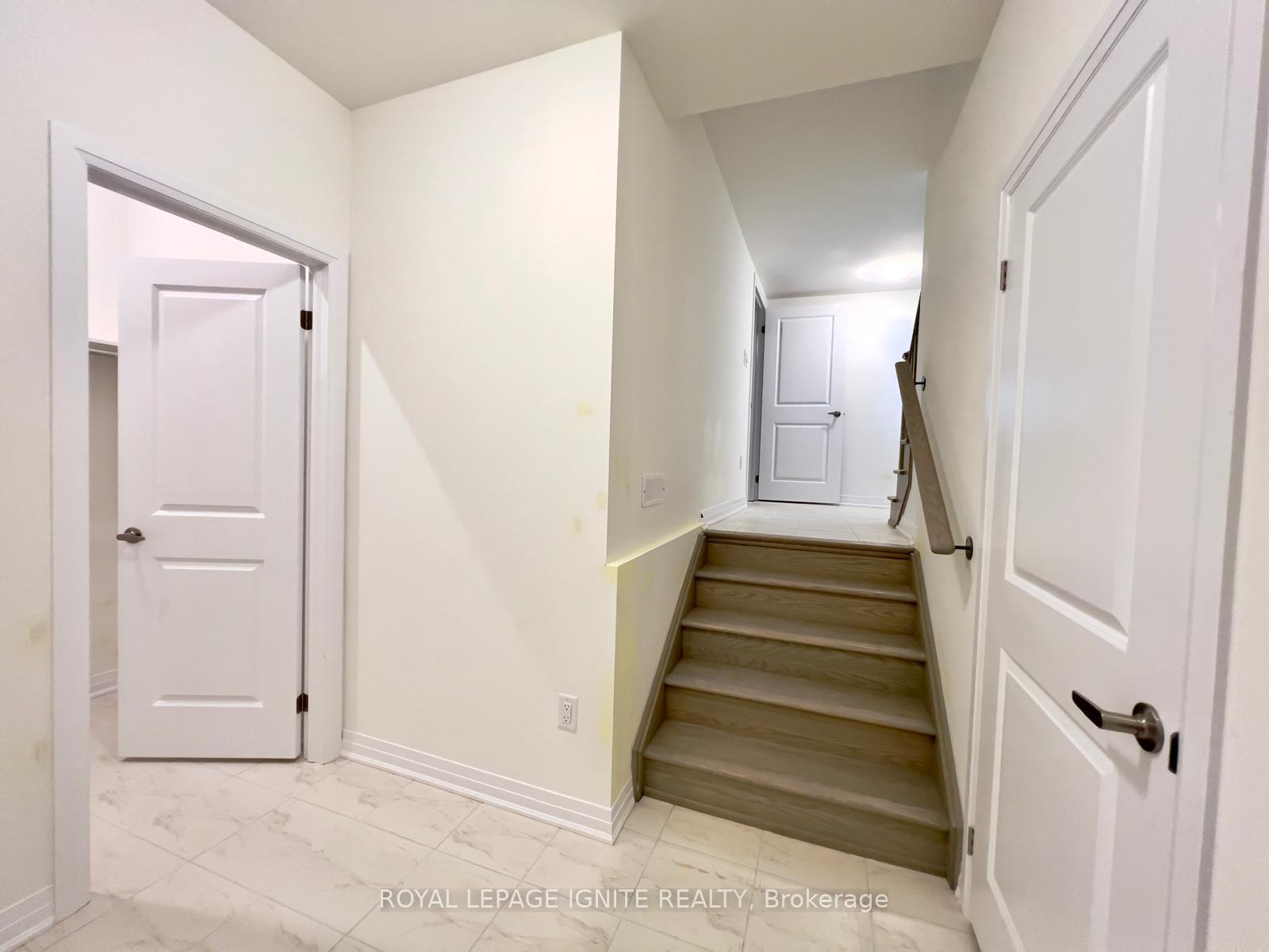 Photo 74 of 522 Hudson Crescent, Midland — HOMEH