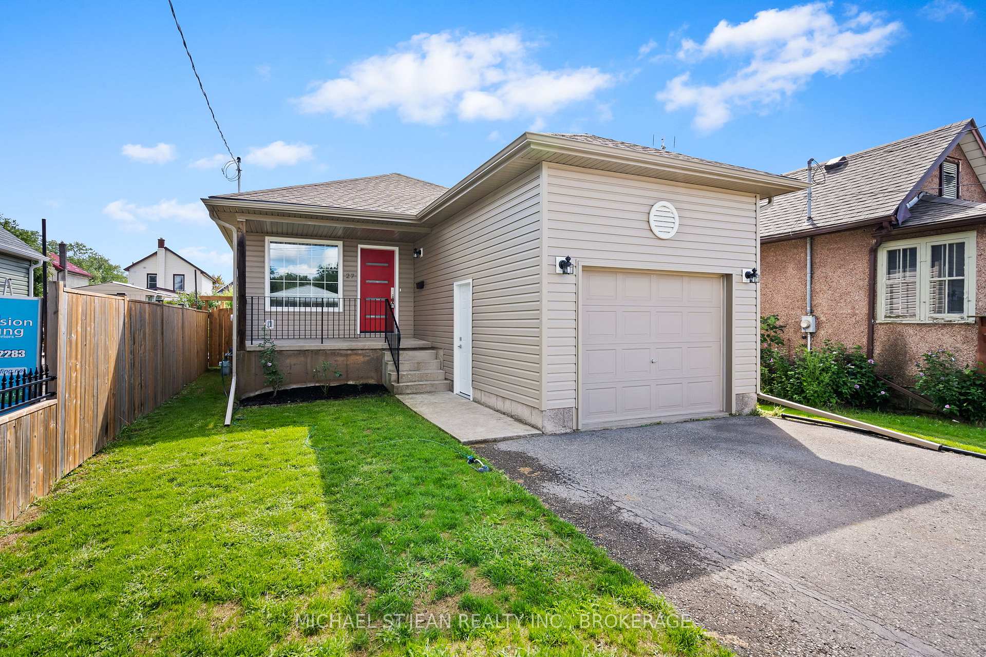 Photo 3 of 27 Deere Street, Welland, Lincoln/Crowland — HOMEH