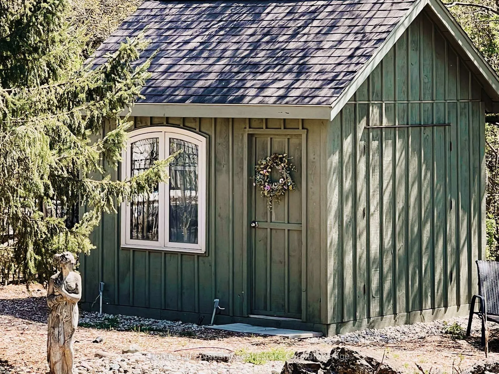 Photo 39 of 17 Sir Adam Beck Road, Stratford — HOMEH