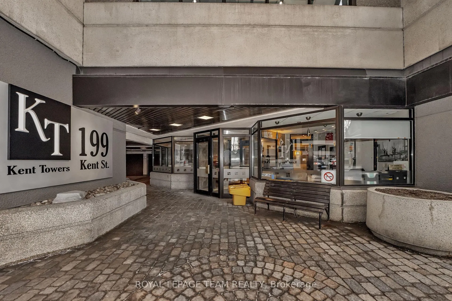 Photo 3 of Unit 1701, 199 Kent Street, Ottawa, Ottawa Centre — HOMEH