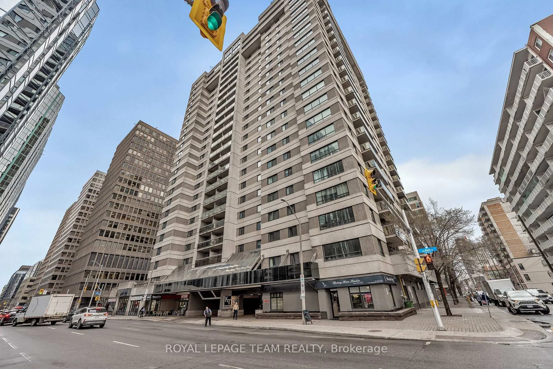 Photo 1 of Unit 1701, 199 Kent Street, Ottawa, Ottawa Centre — HOMEH