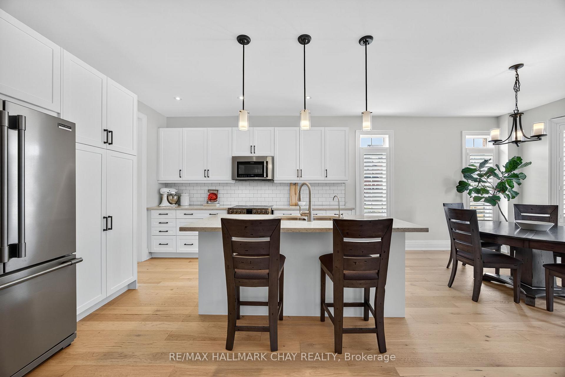 Photo 5 of 16 Walker Lane, Springwater, Centre Vespra — HOMEH
