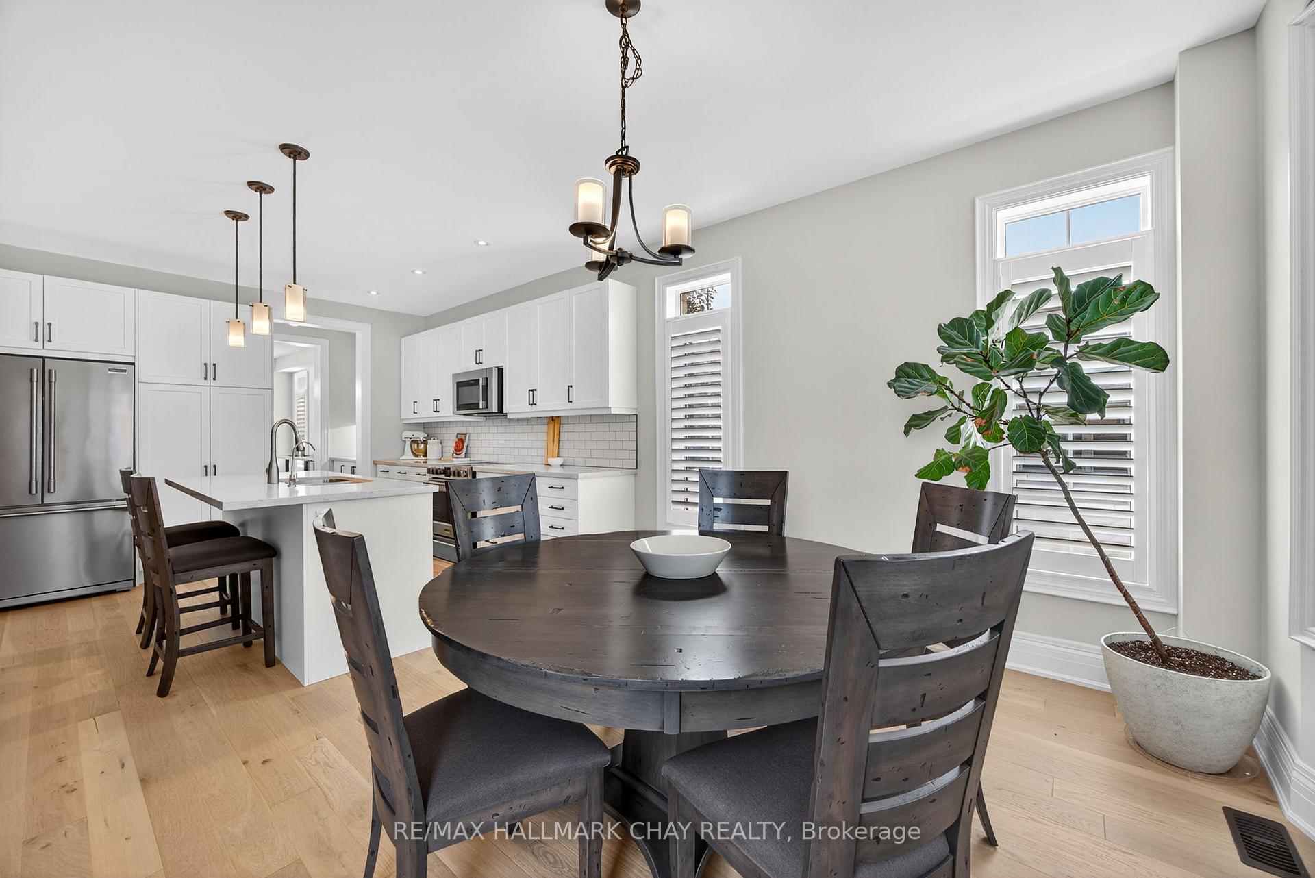Photo 10 of 16 Walker Lane, Springwater, Centre Vespra — HOMEH