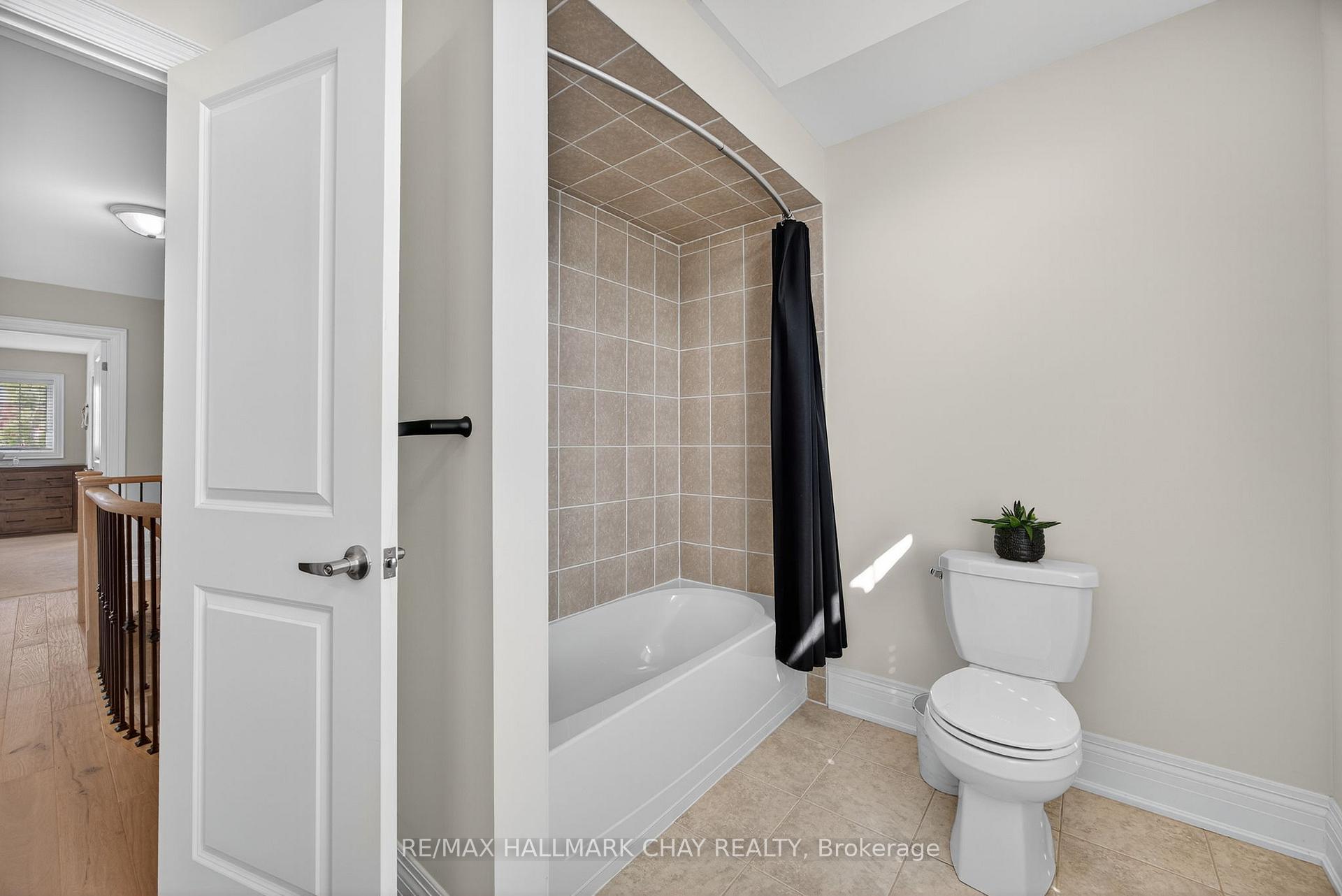 Photo 25 of 16 Walker Lane, Springwater, Centre Vespra — HOMEH