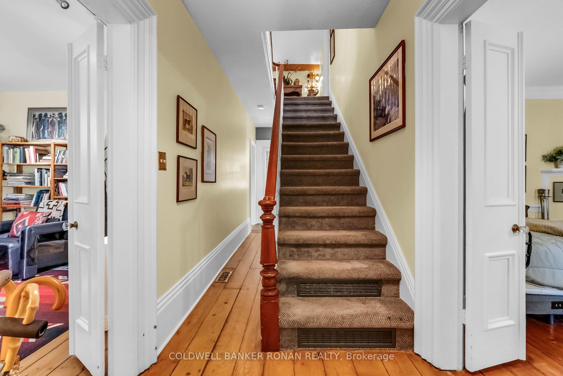 Photo 9 of 4319 Lloydtown Aurora Road, King, Pottageville — HOMEH