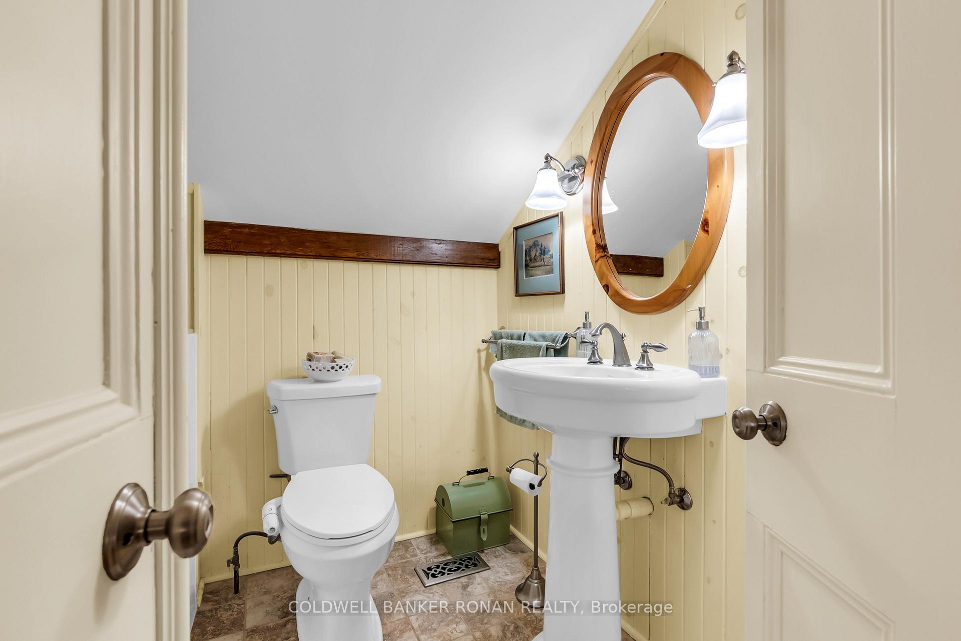 Photo 30 of 4319 Lloydtown Aurora Road, King, Pottageville — HOMEH